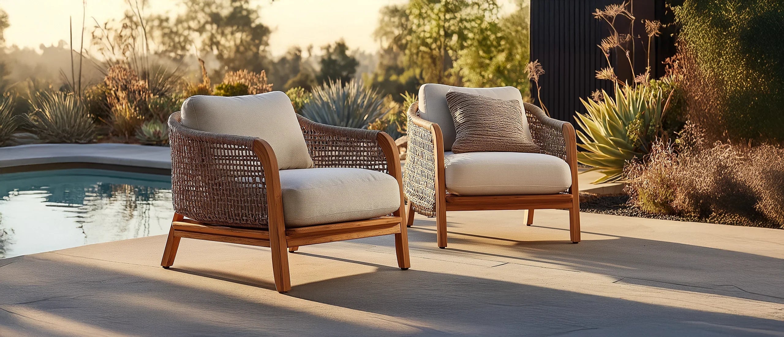 Best Outdoor Lounge Chair Materials for Comfort and Durability