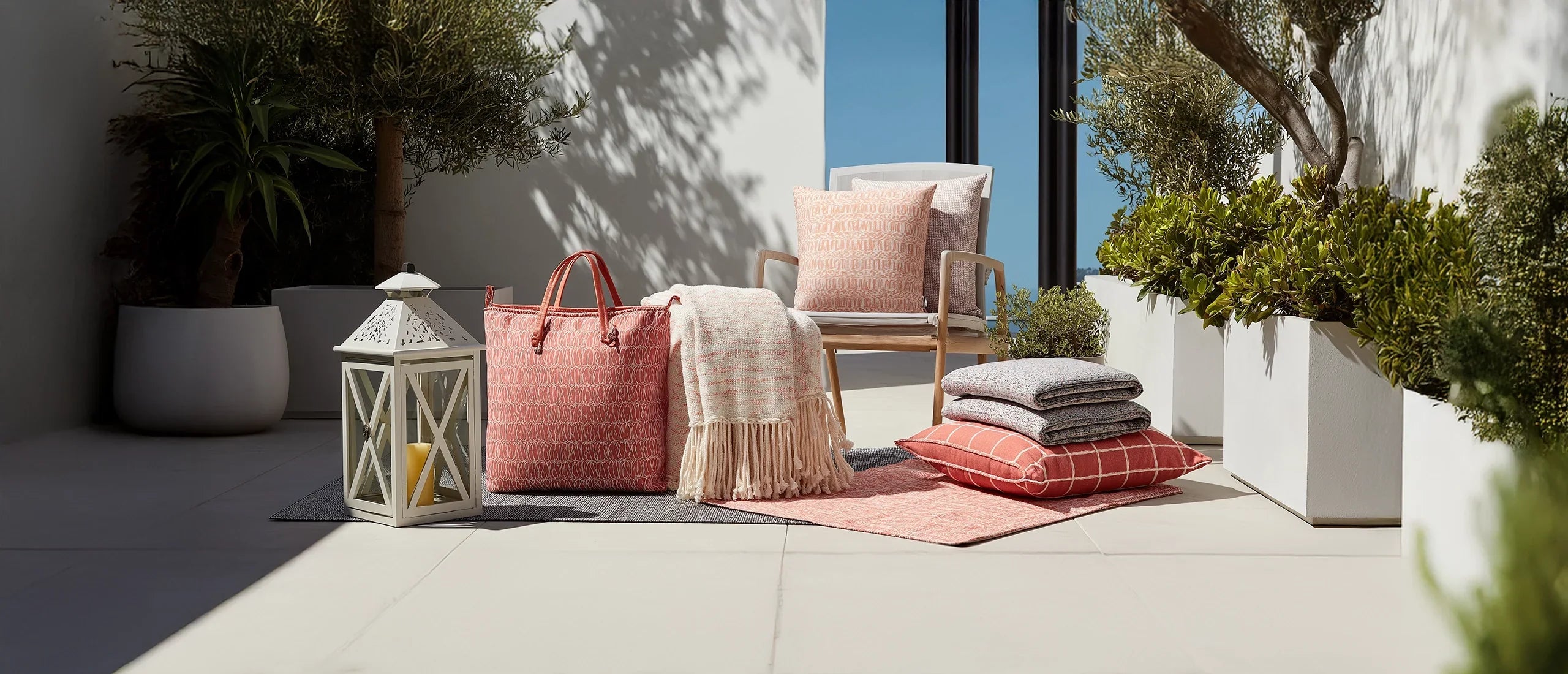 Mother's Day Gifts for Patio Living: Guide to the Best Gifts for Outdoor Lovers