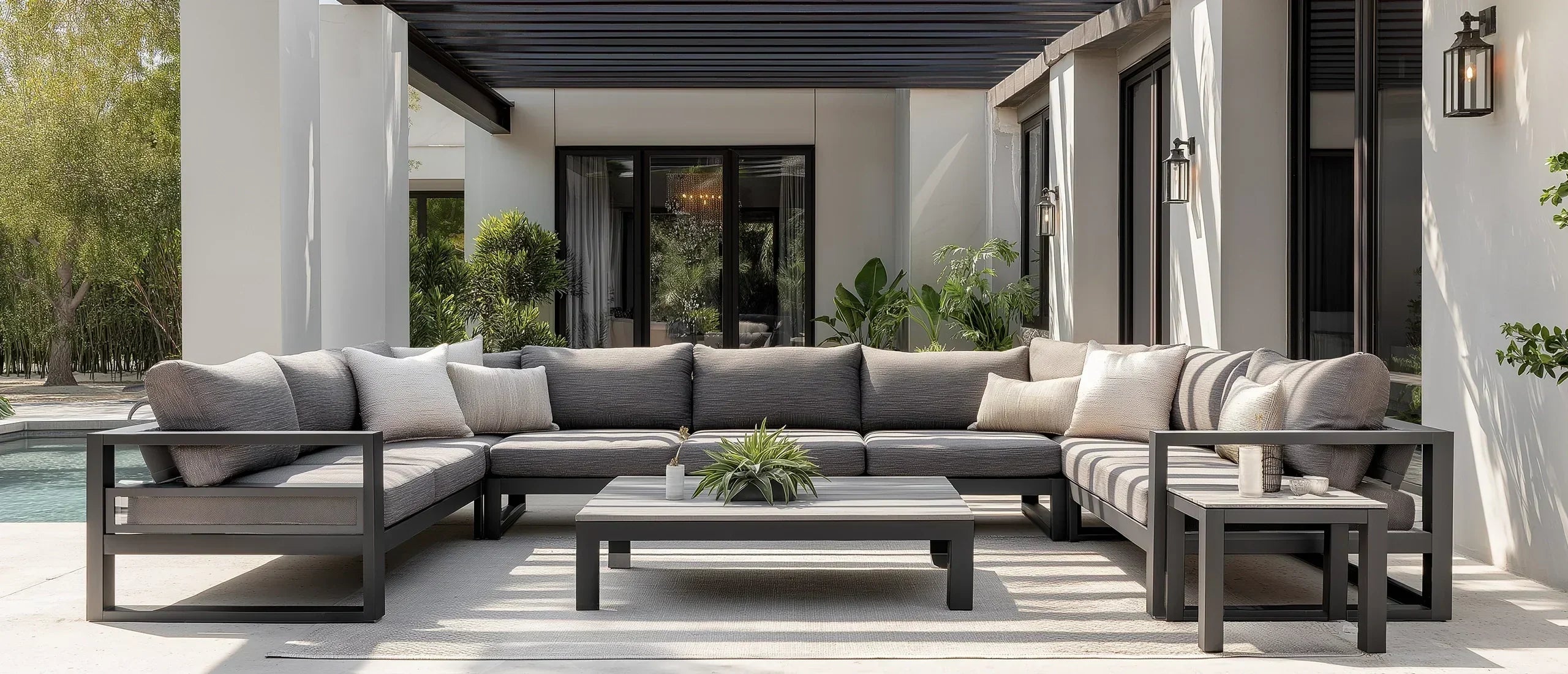 What to Look for When Buying Aluminum Patio Furniture - A Guide