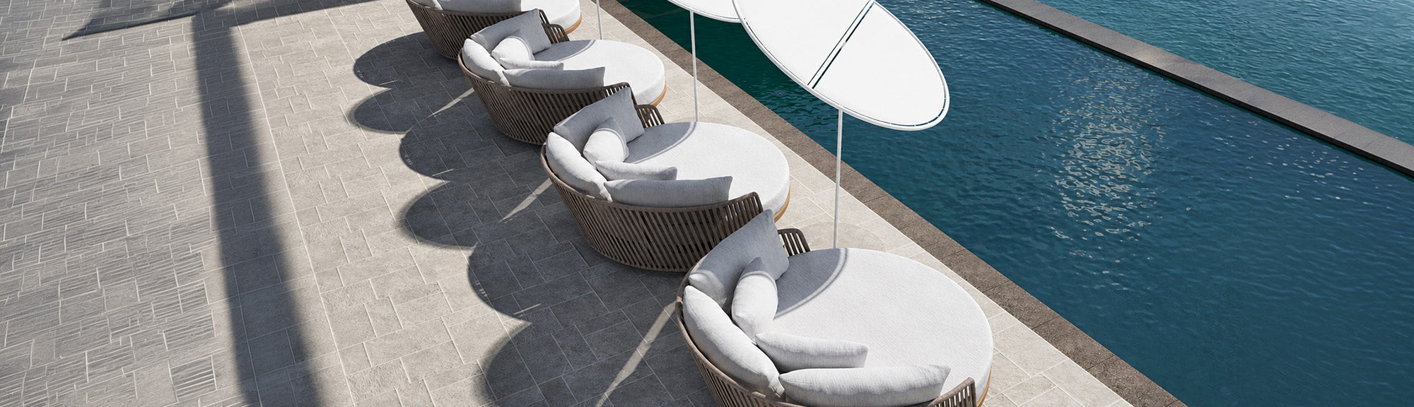 Outdoor Daybeds