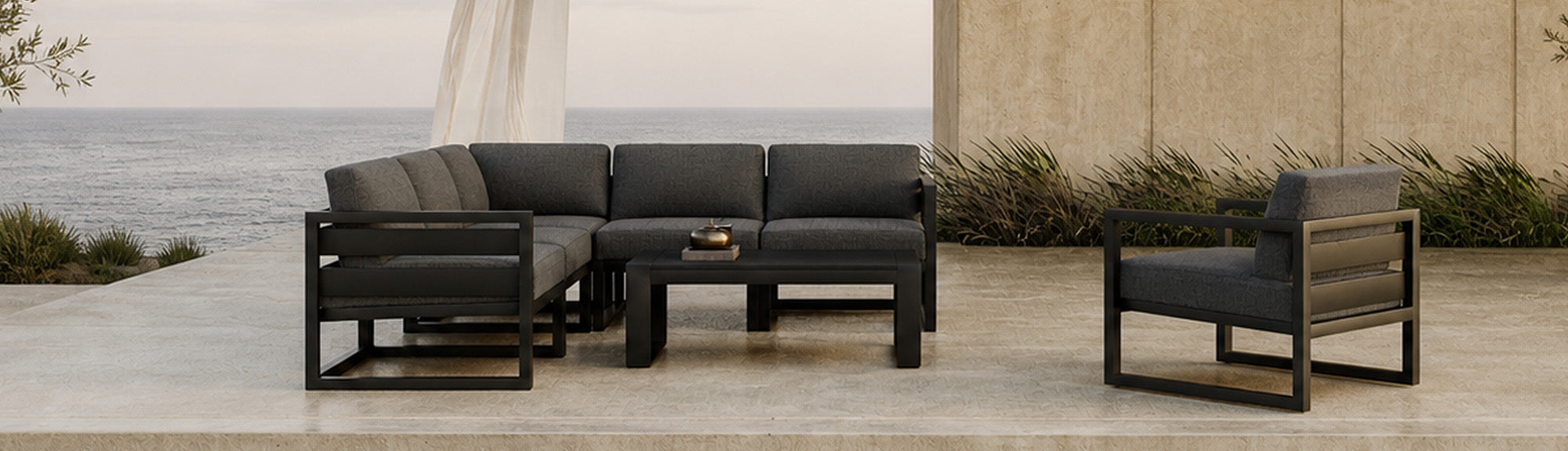 Outdoor Lounge