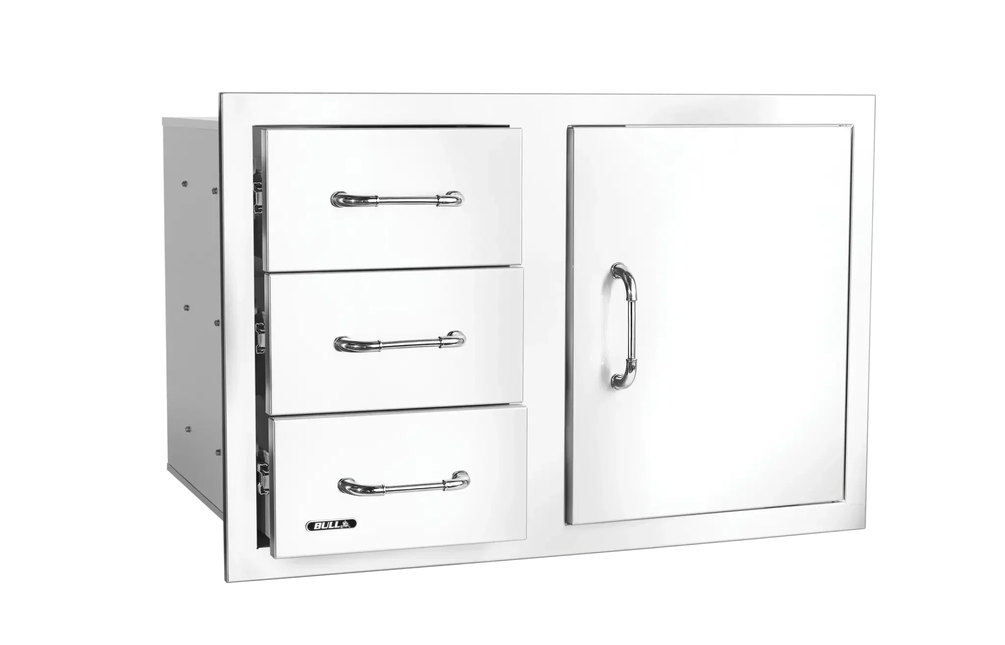 Access Door and Triple Drawer Combo with Reveal
