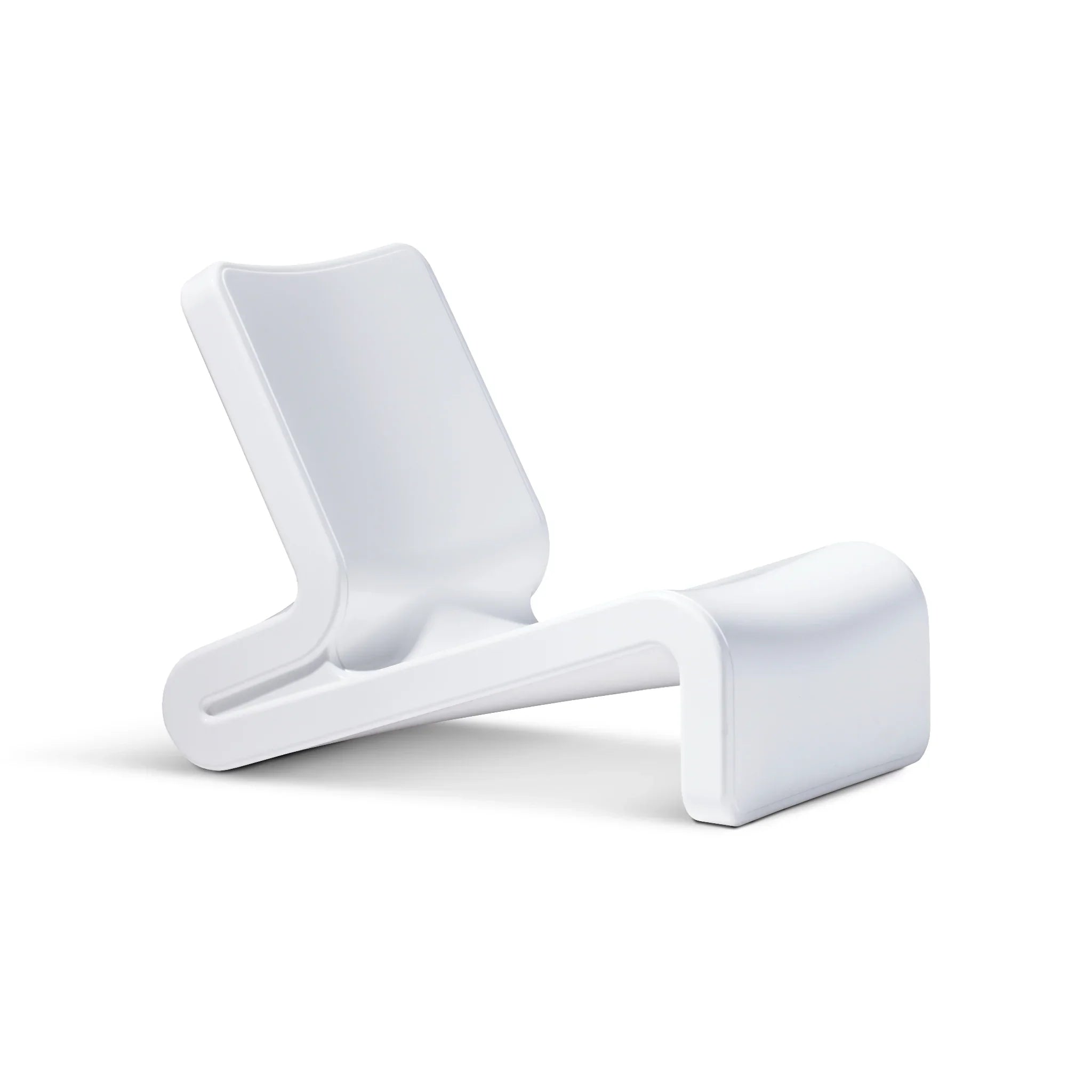Line Lounge Chair