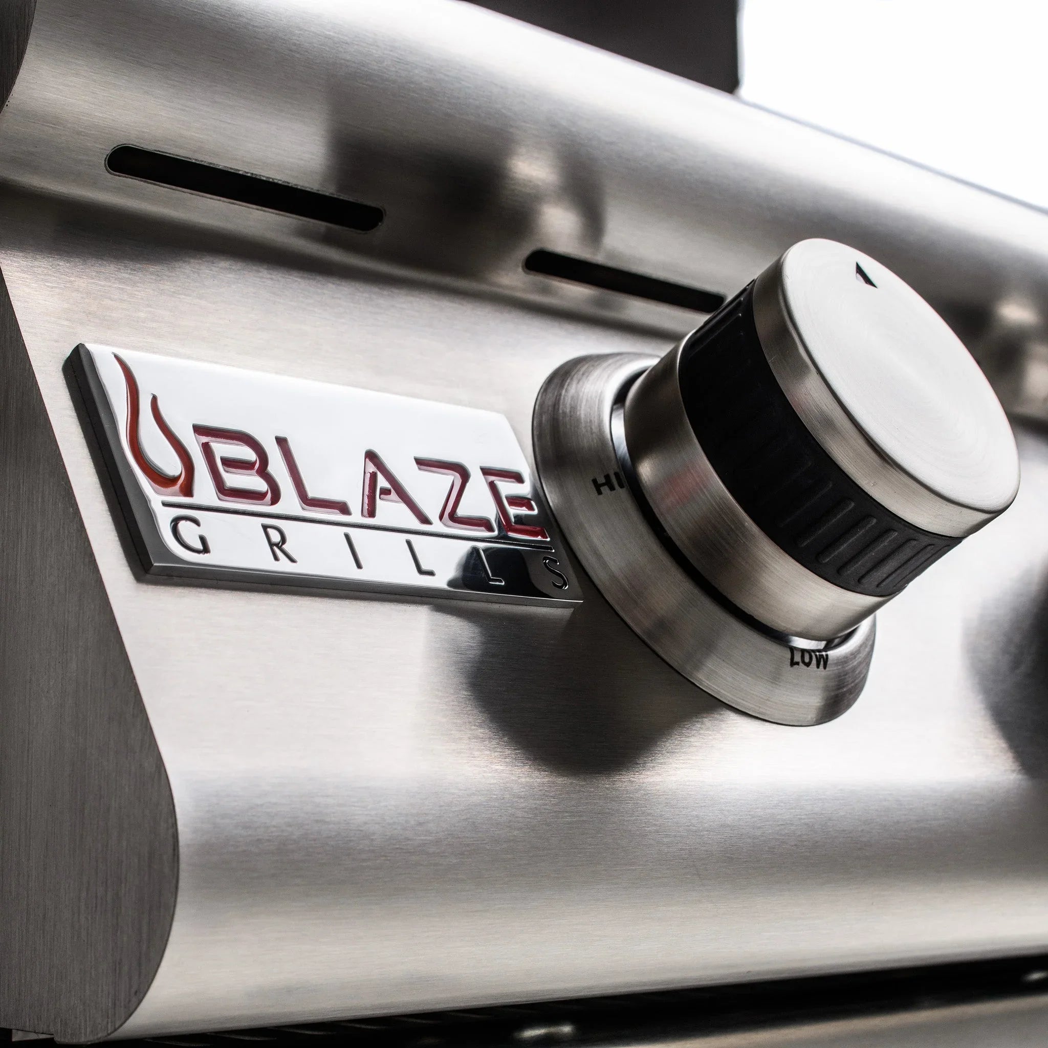 Prelude LBM 32" Stainless Steel 4-Burner Built-In Gas Grill