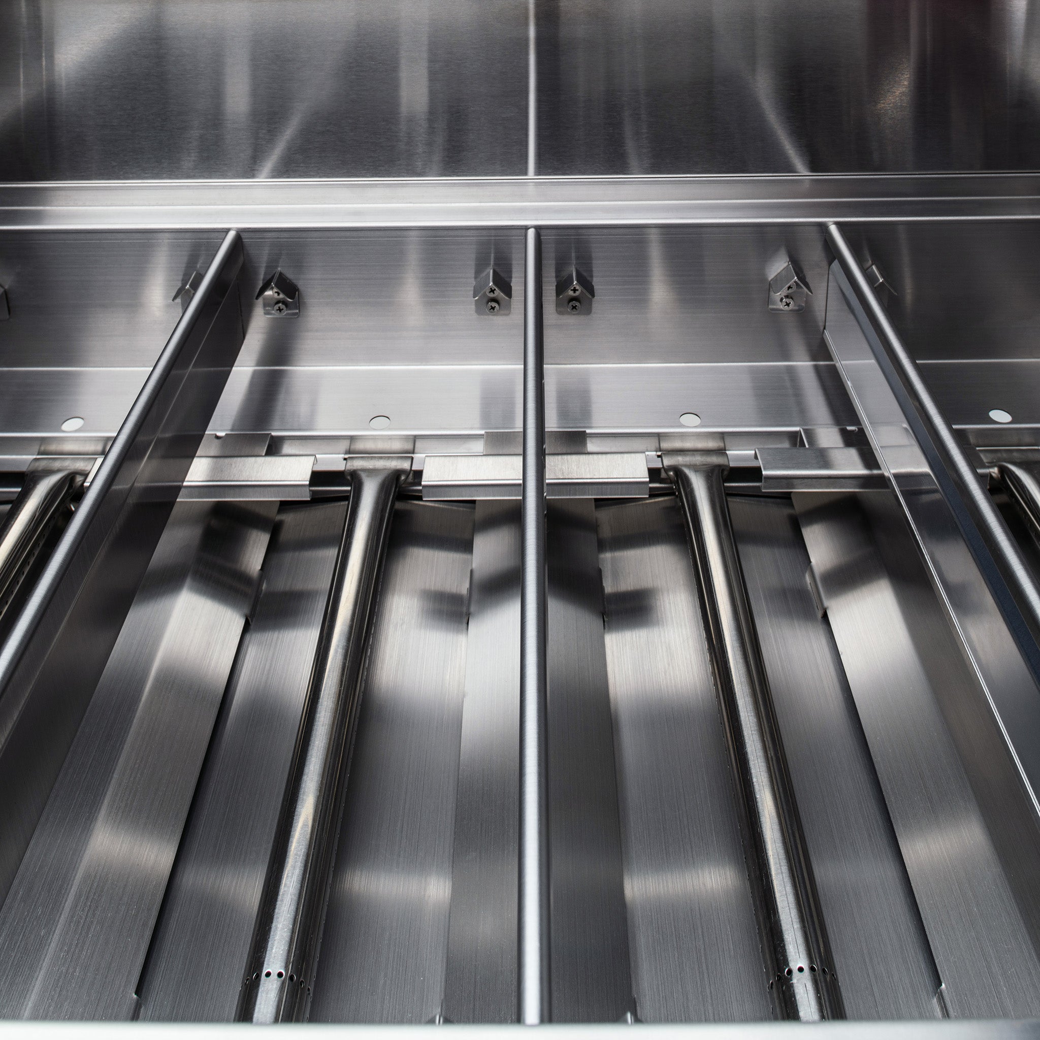 Prelude LBM 32" Stainless Steel 4-Burner Built-In Gas Grill