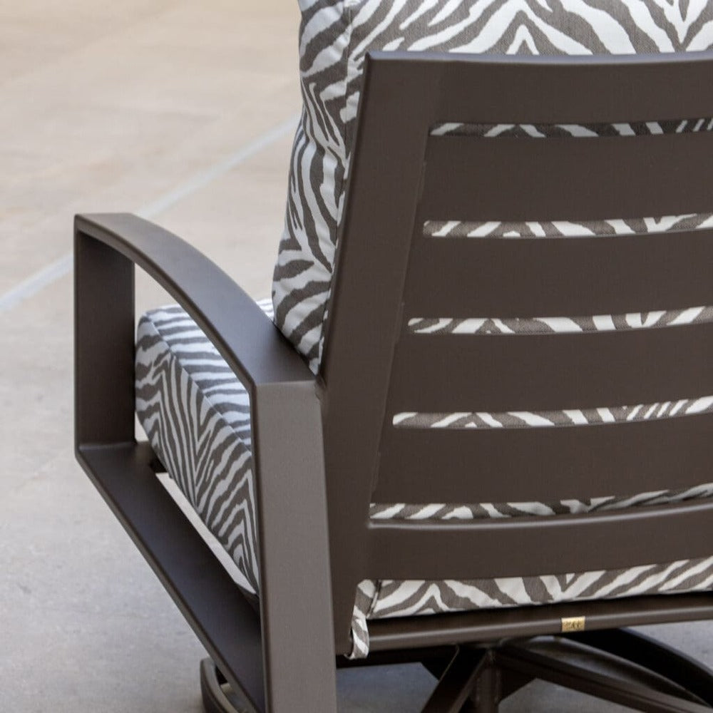 Arc Swivel Rocker