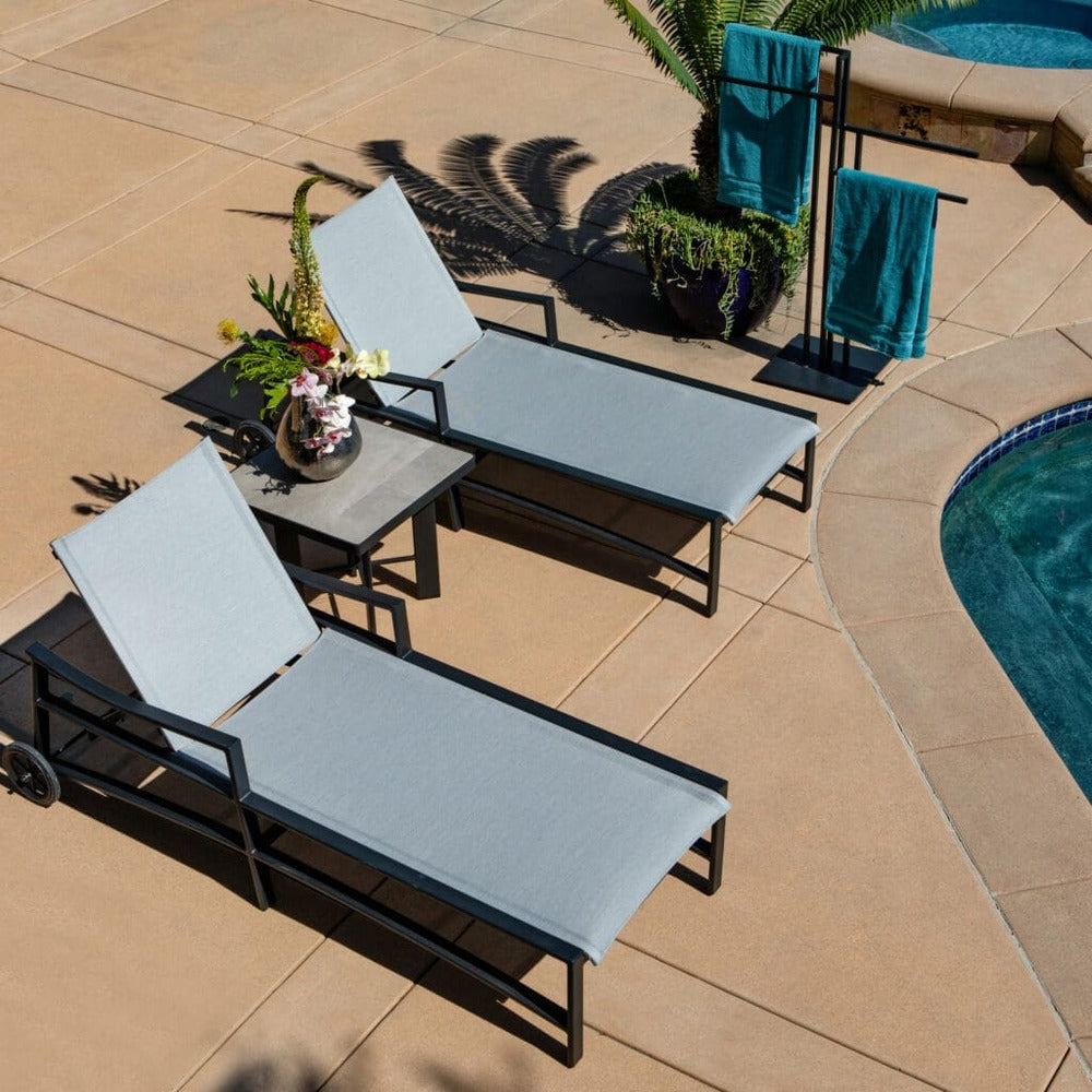 Avana Sling Chaise Lounge