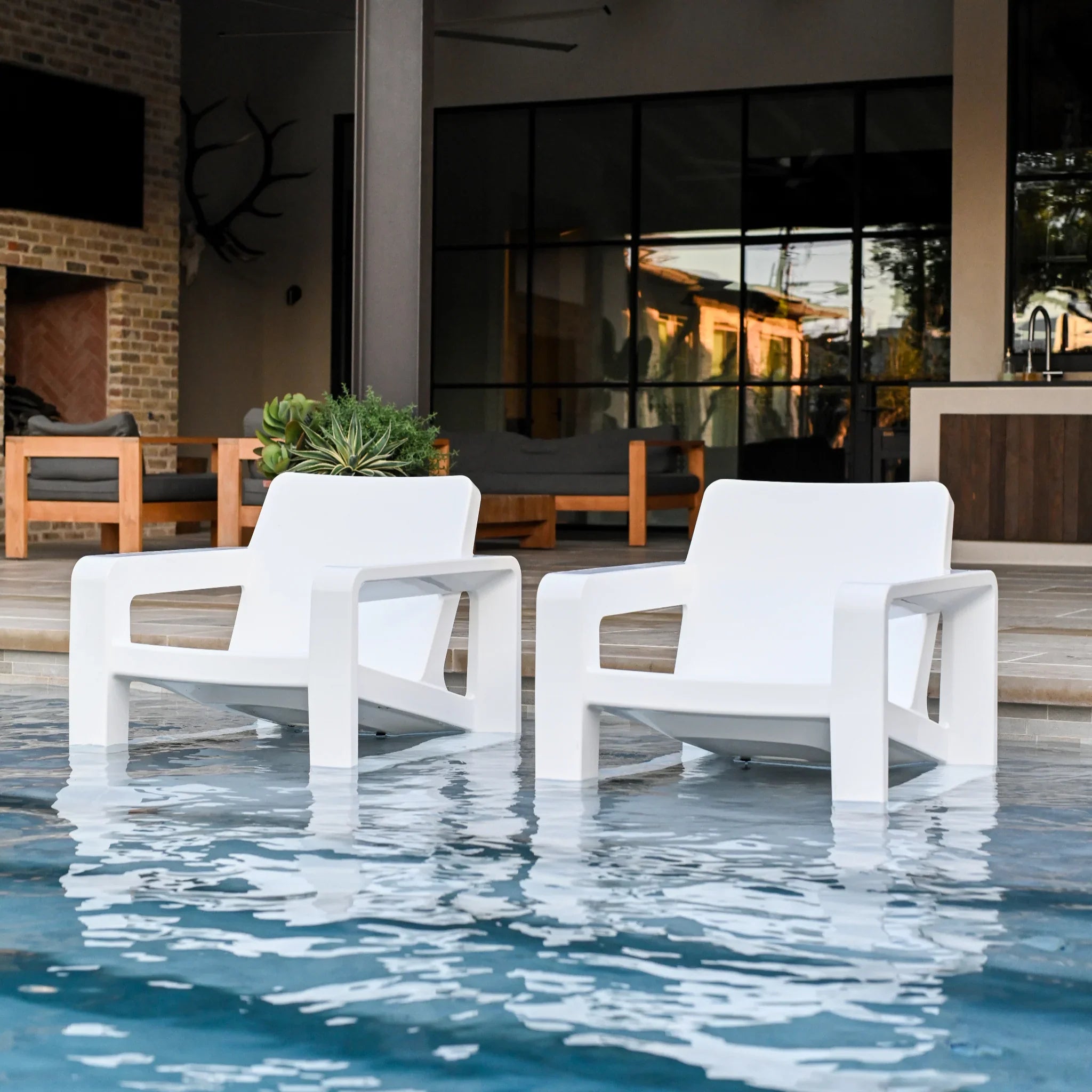 Deck Lounge Chair