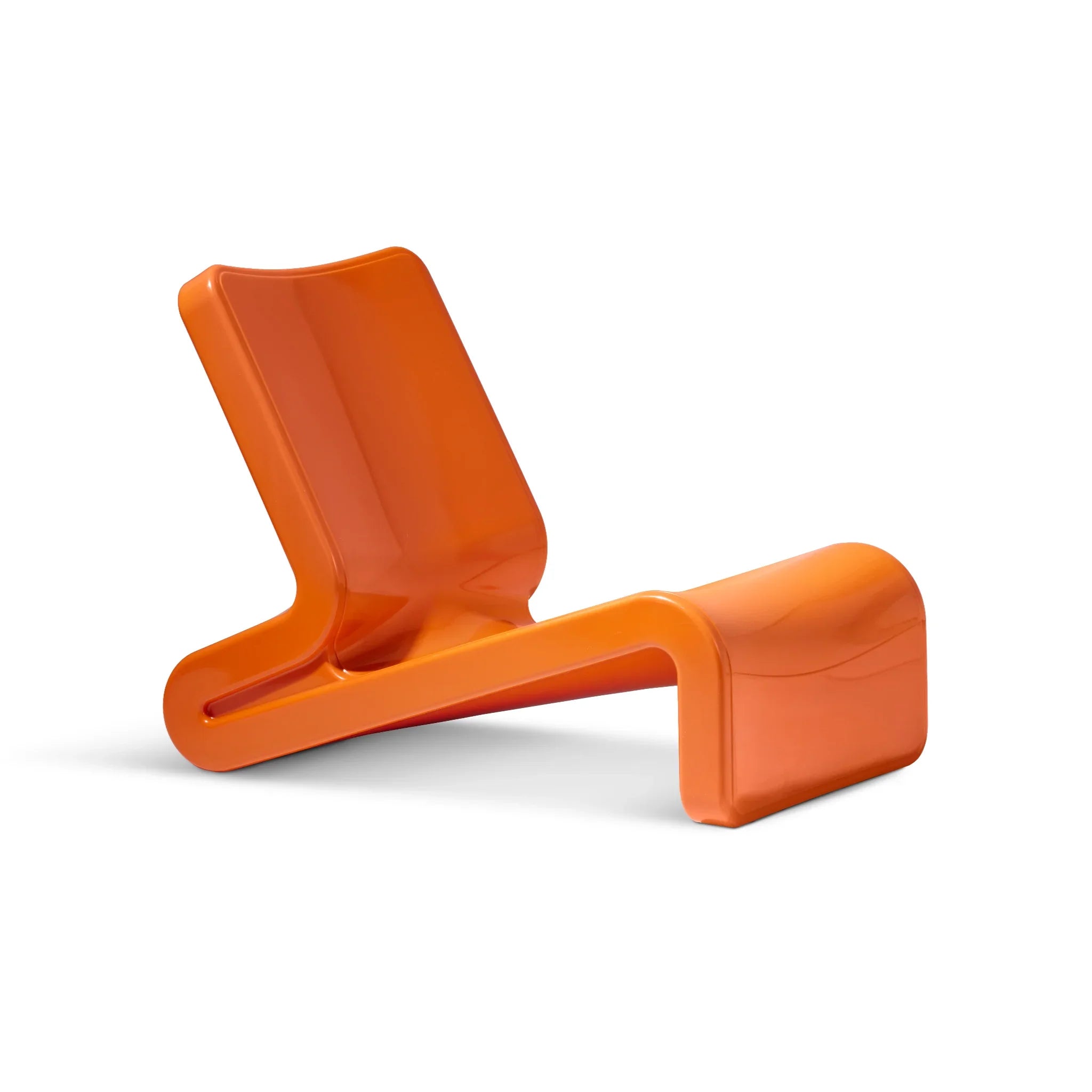Line Lounge Chair