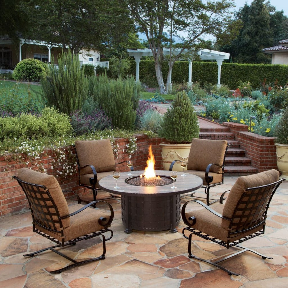 Classico-W Spring Base Lounge Chair