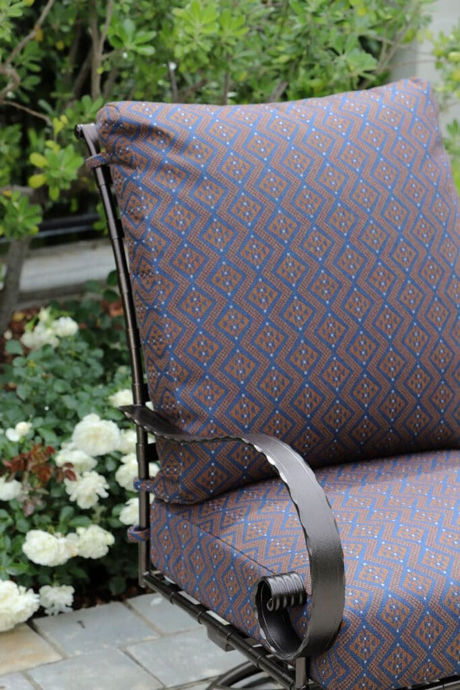 Classico-W Swivel Rocker