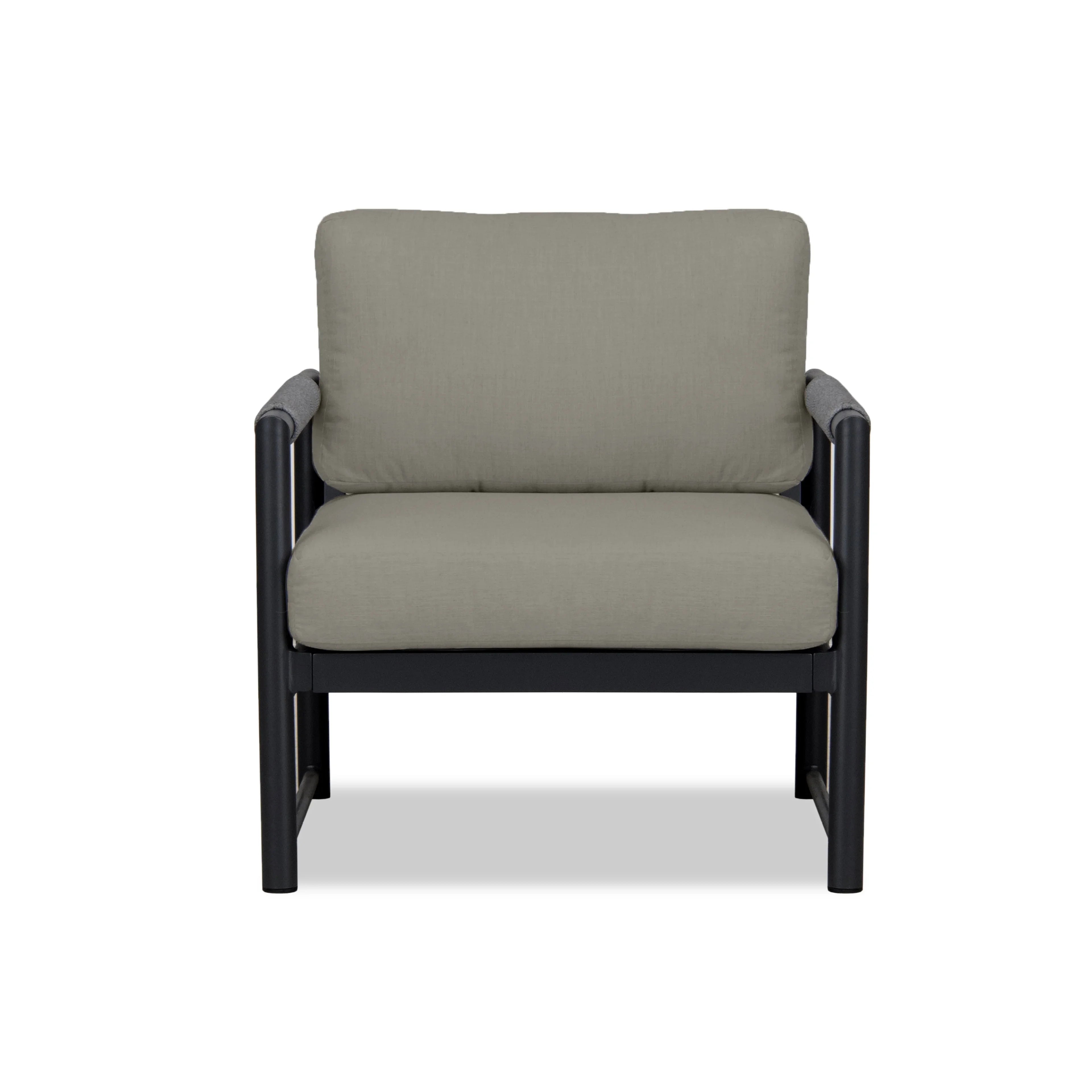 Alto Club Chair