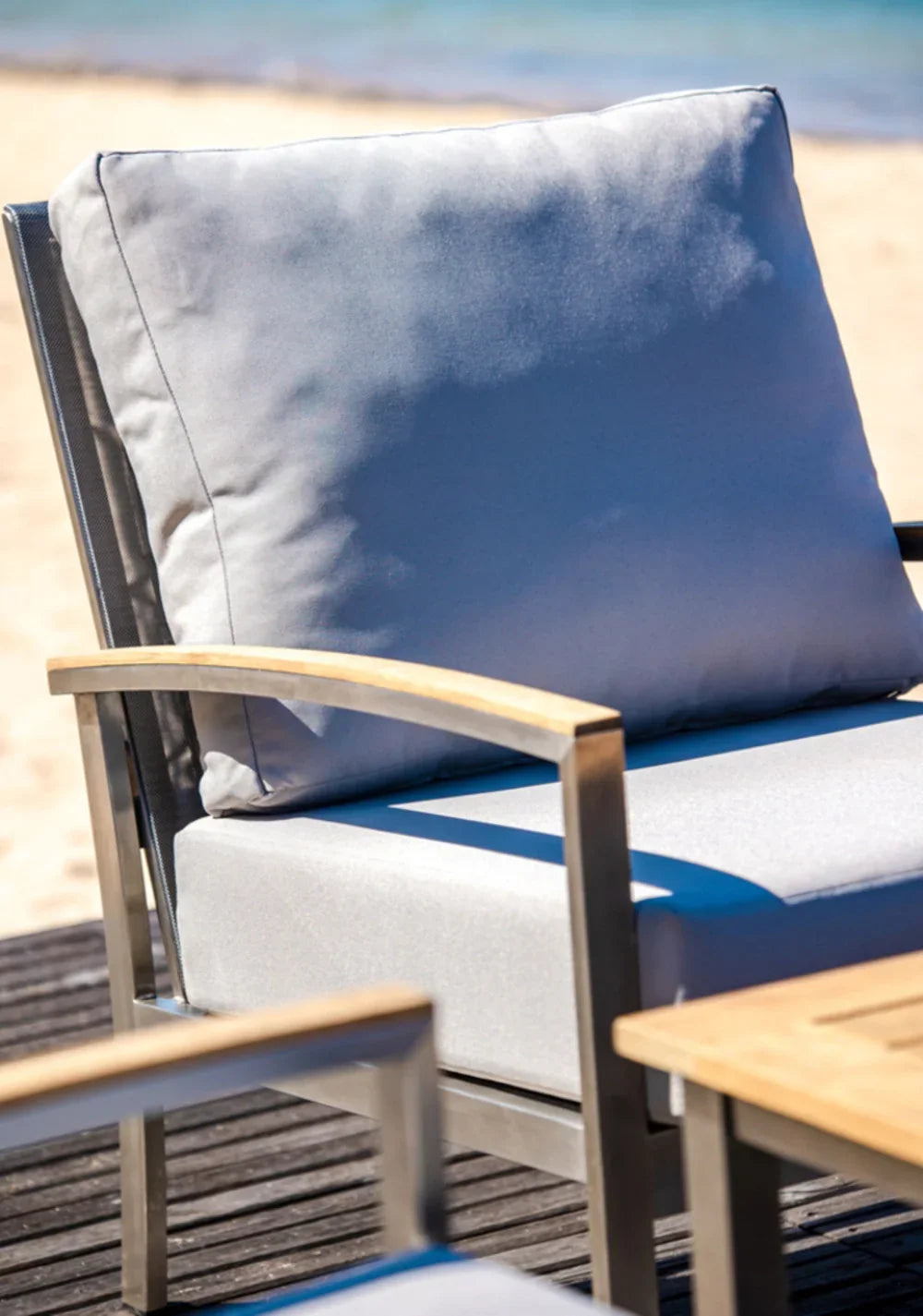 Avanti Lounge Chair view 74