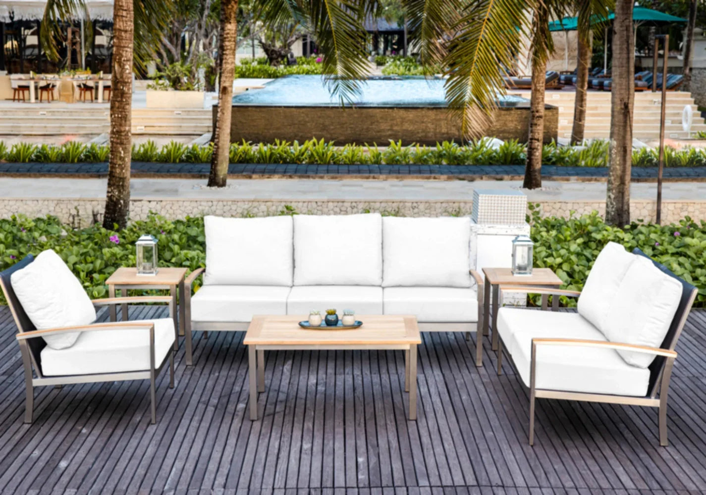 Avanti Loveseat view 20