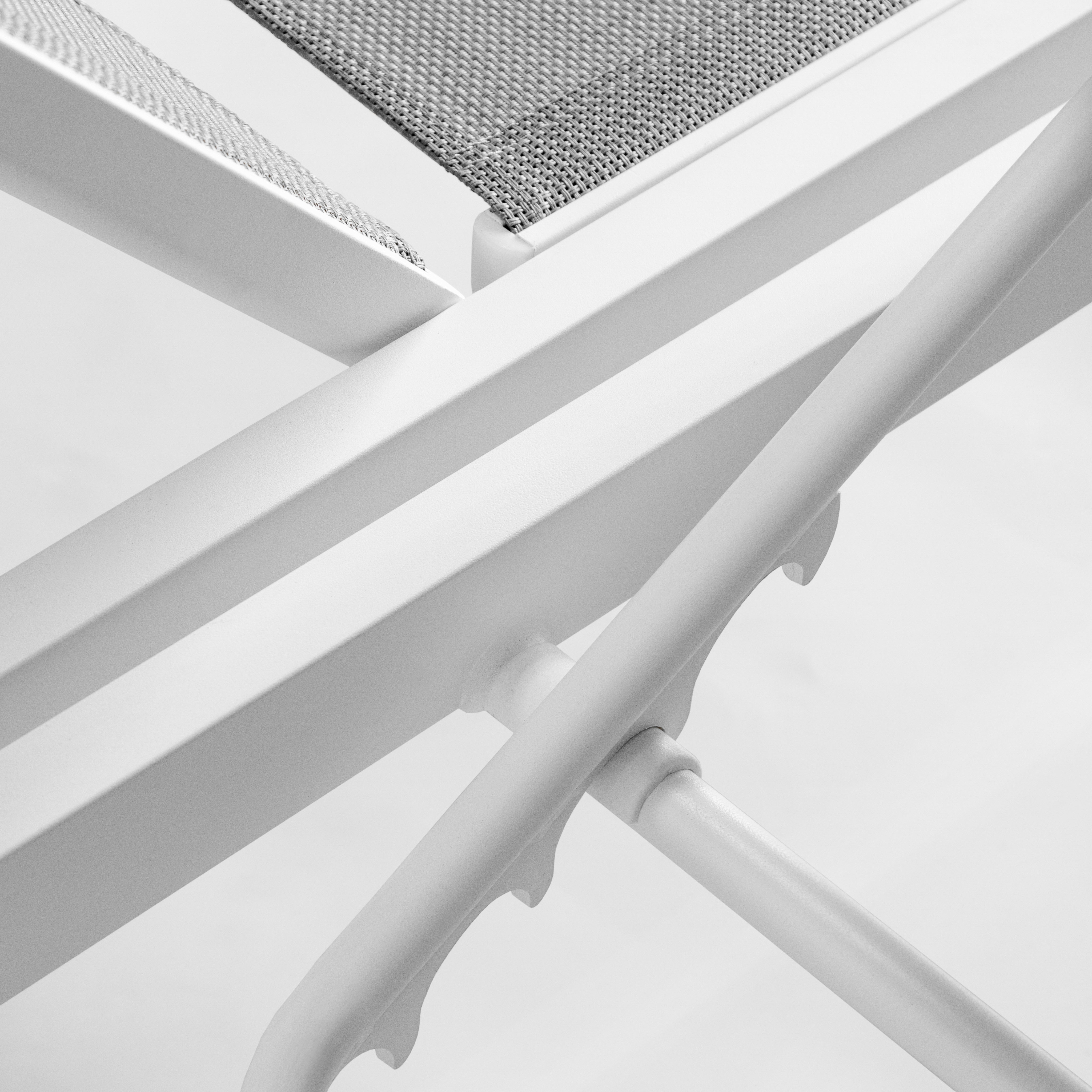 #finish_white