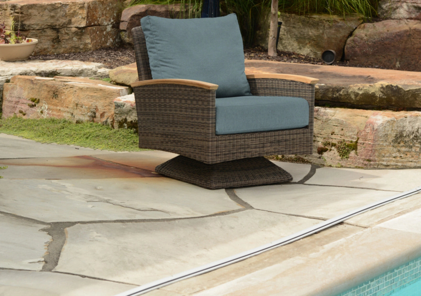 Bella Swivel Rocker view 25