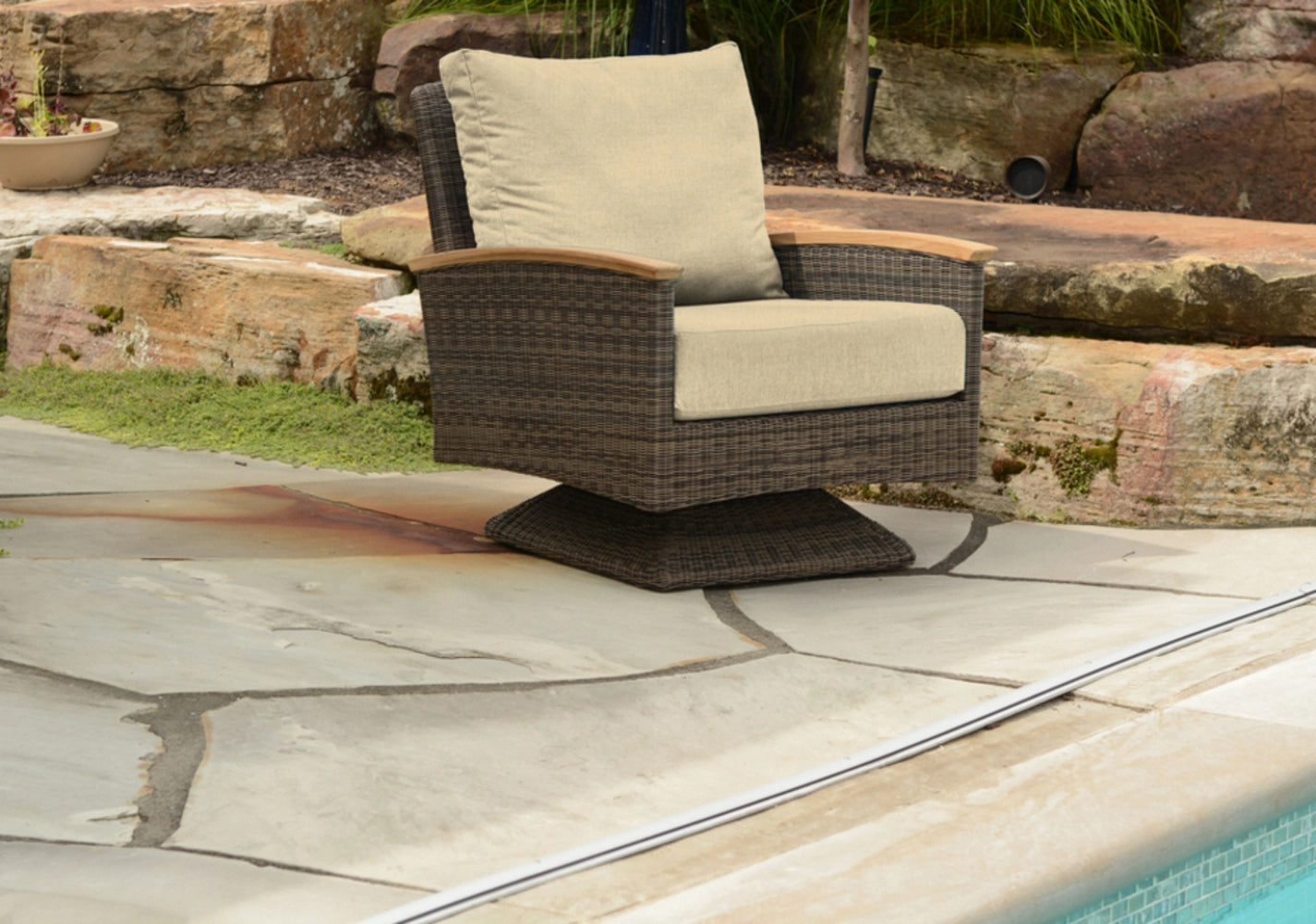 Bella Swivel Rocker view 32