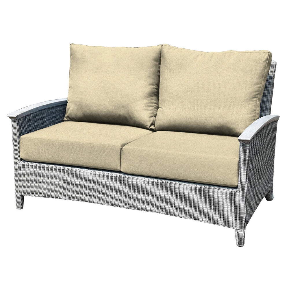Bella Loveseat view 18