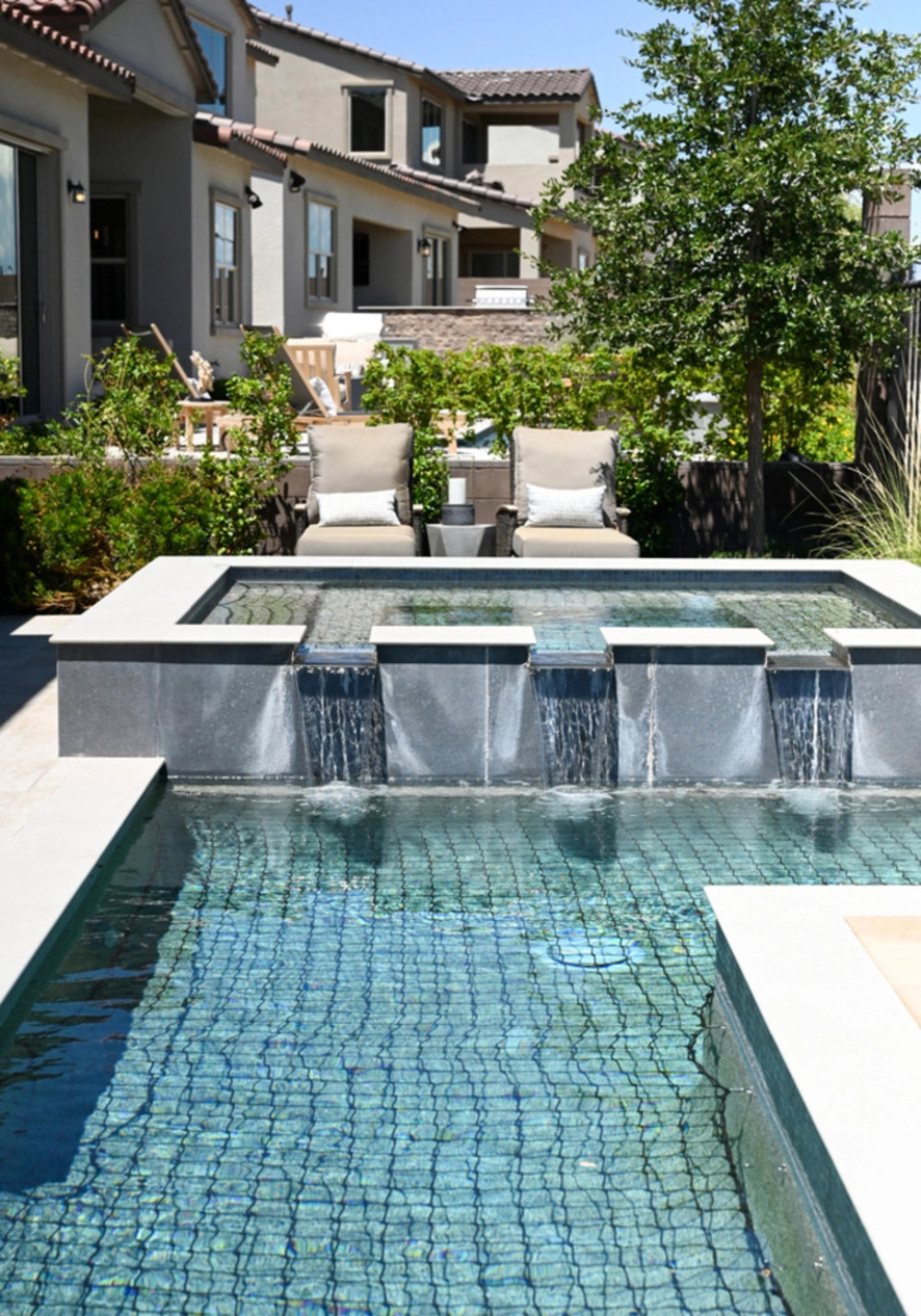 Bella Chaise Lounge view 46