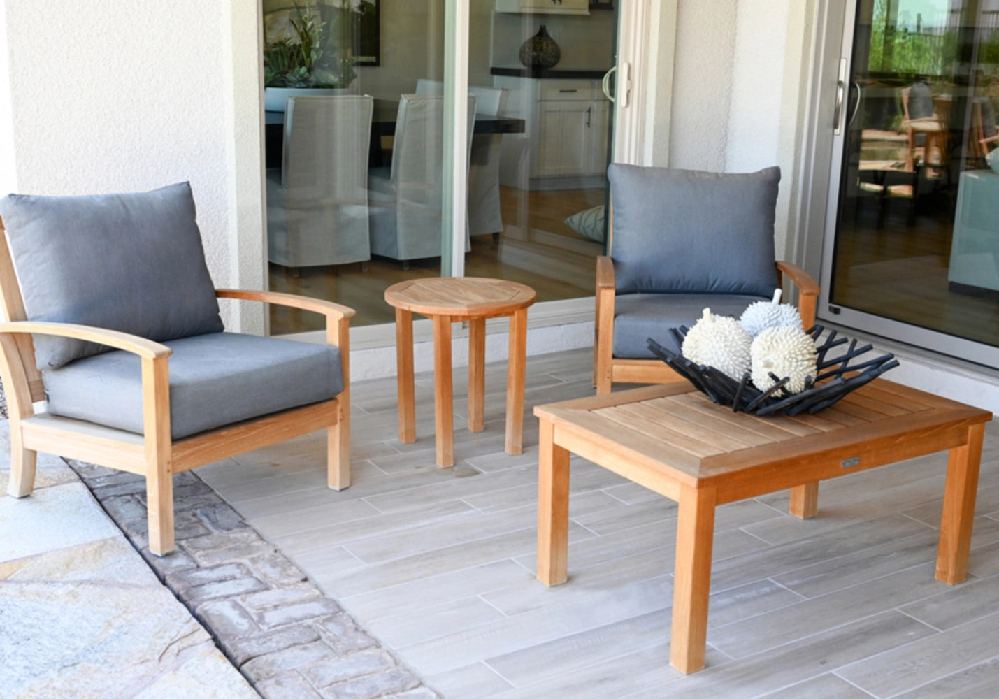 Canterbury 20" Tall Round Side Table view 2