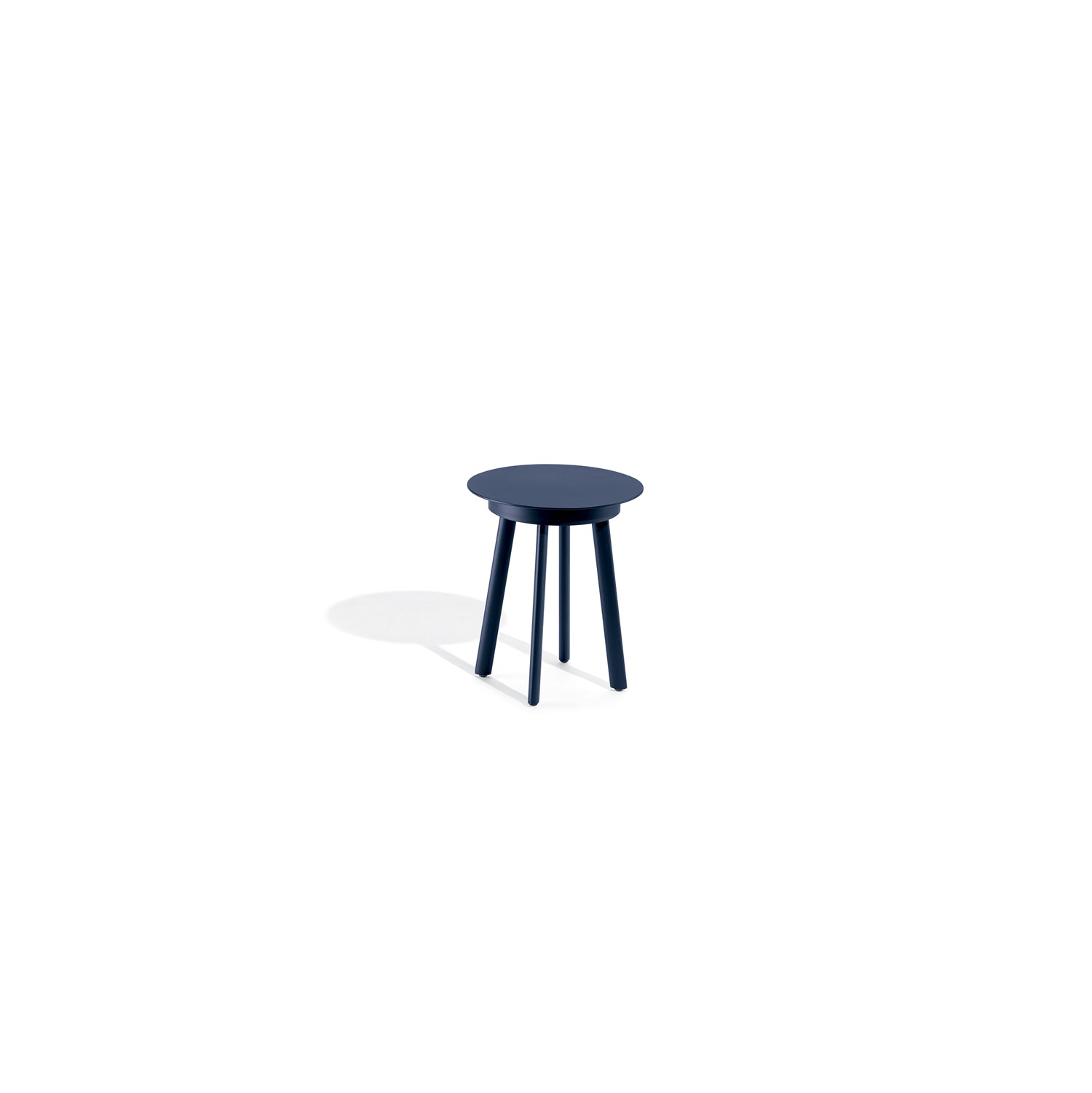 Eiland All-Aluminum End Table by Oxford Garden