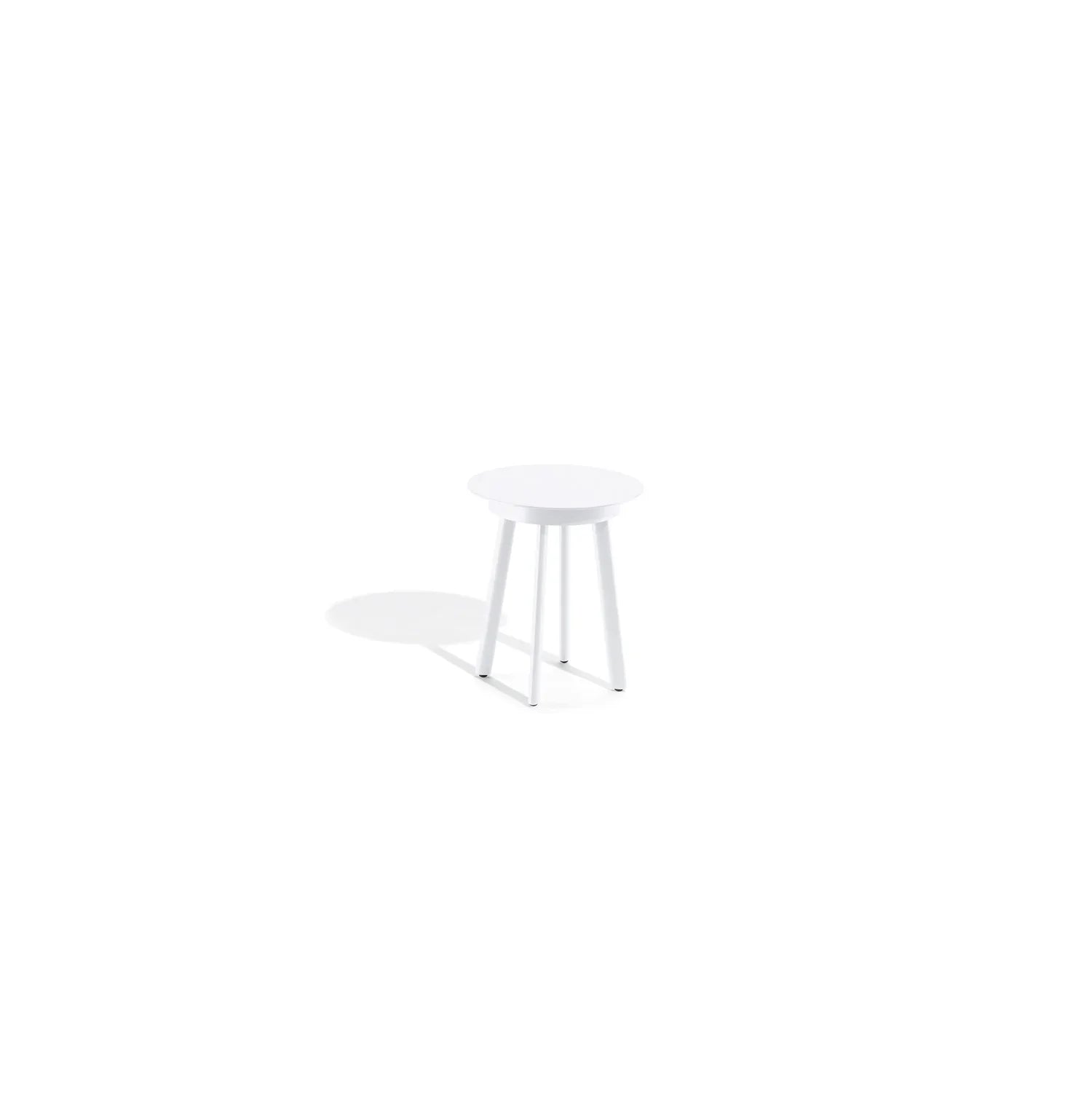 Eiland All-Aluminum End Table by Oxford Garden