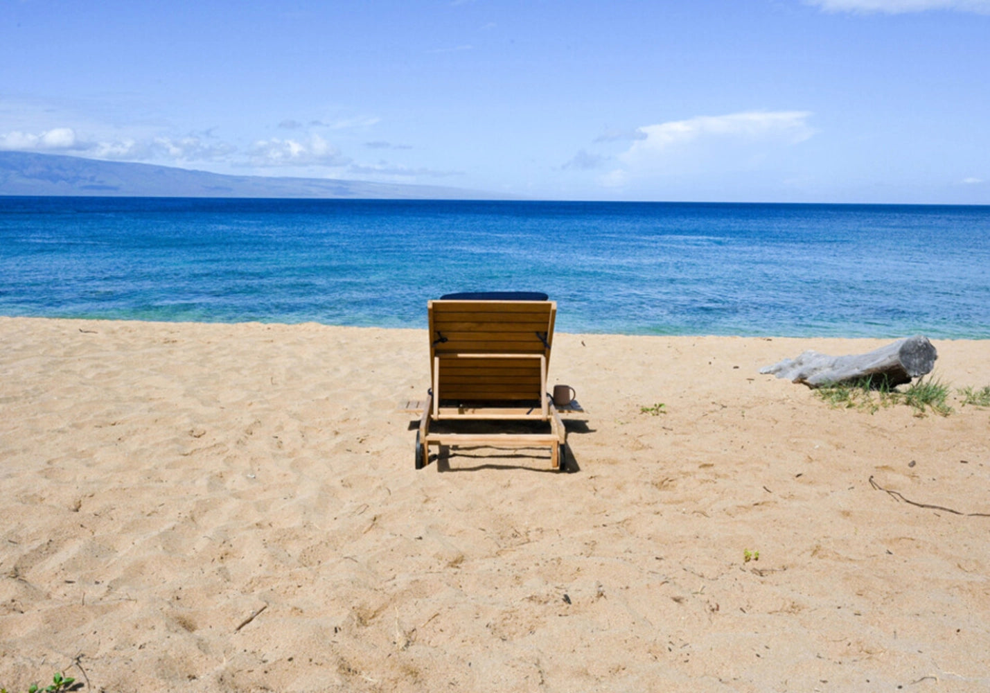 Quincy Chaise Lounge view 27