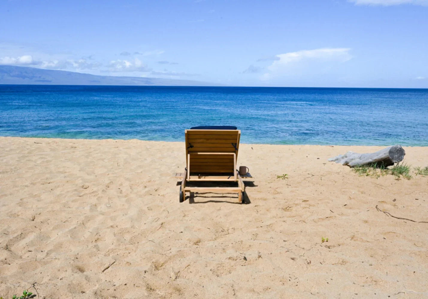 Quincy Chaise Lounge view 27