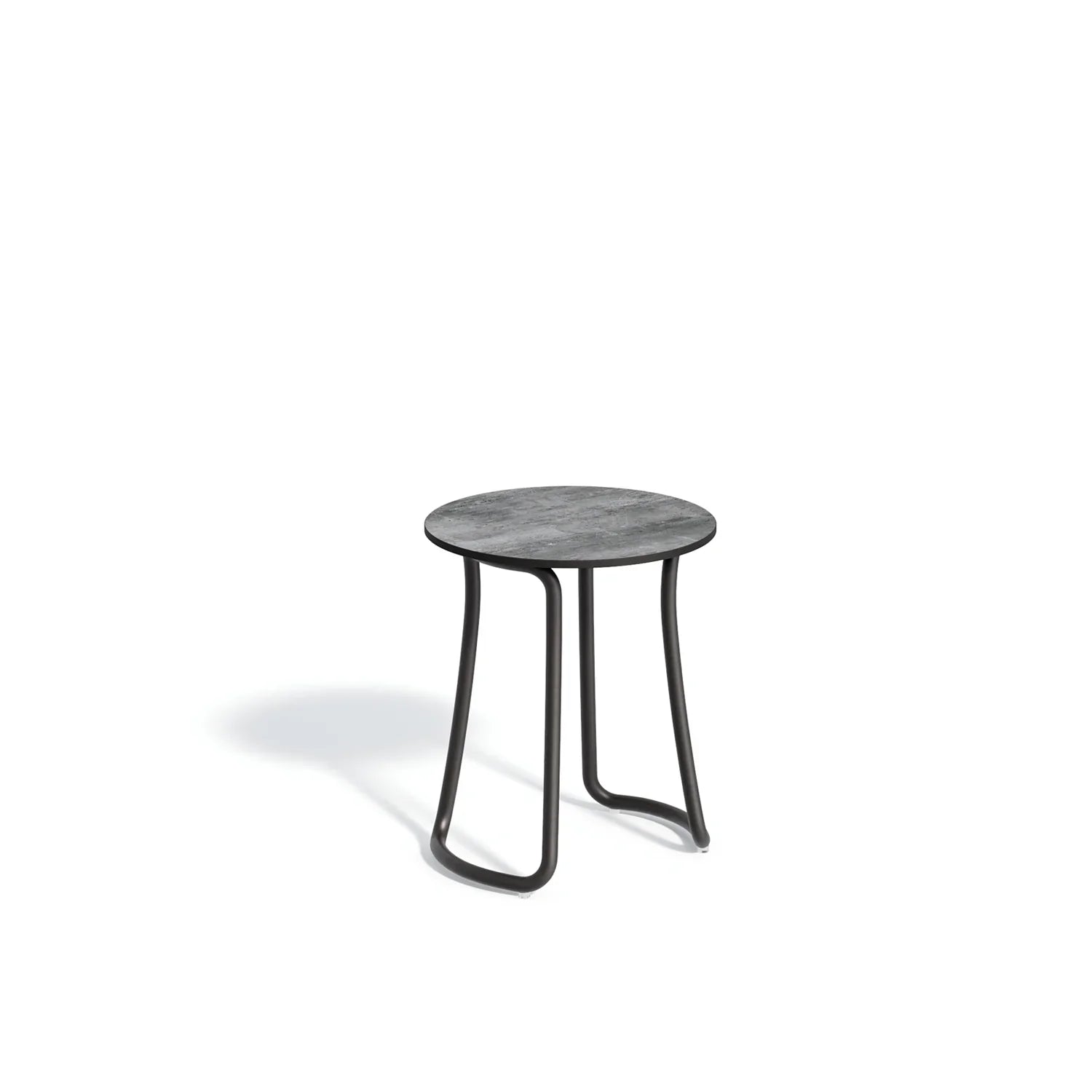 Malti End Table by Oxford Garden
