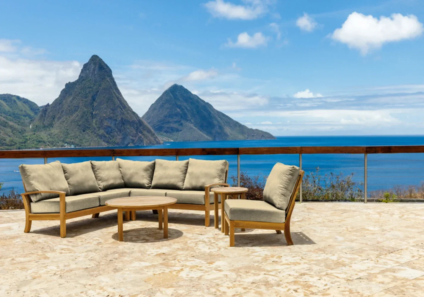 St. Lucia Left-Arm Loveseat Section view 18