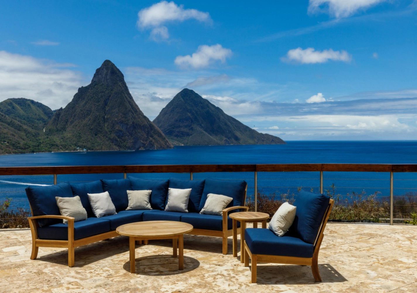 St. Lucia Left-Arm Loveseat Section view 41