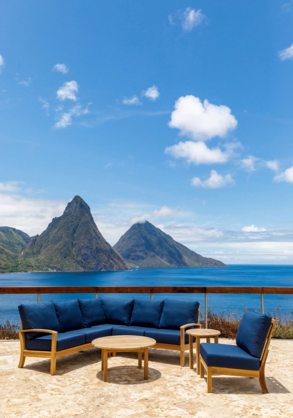 St. Lucia Right-Arm Loveseat Section view 47
