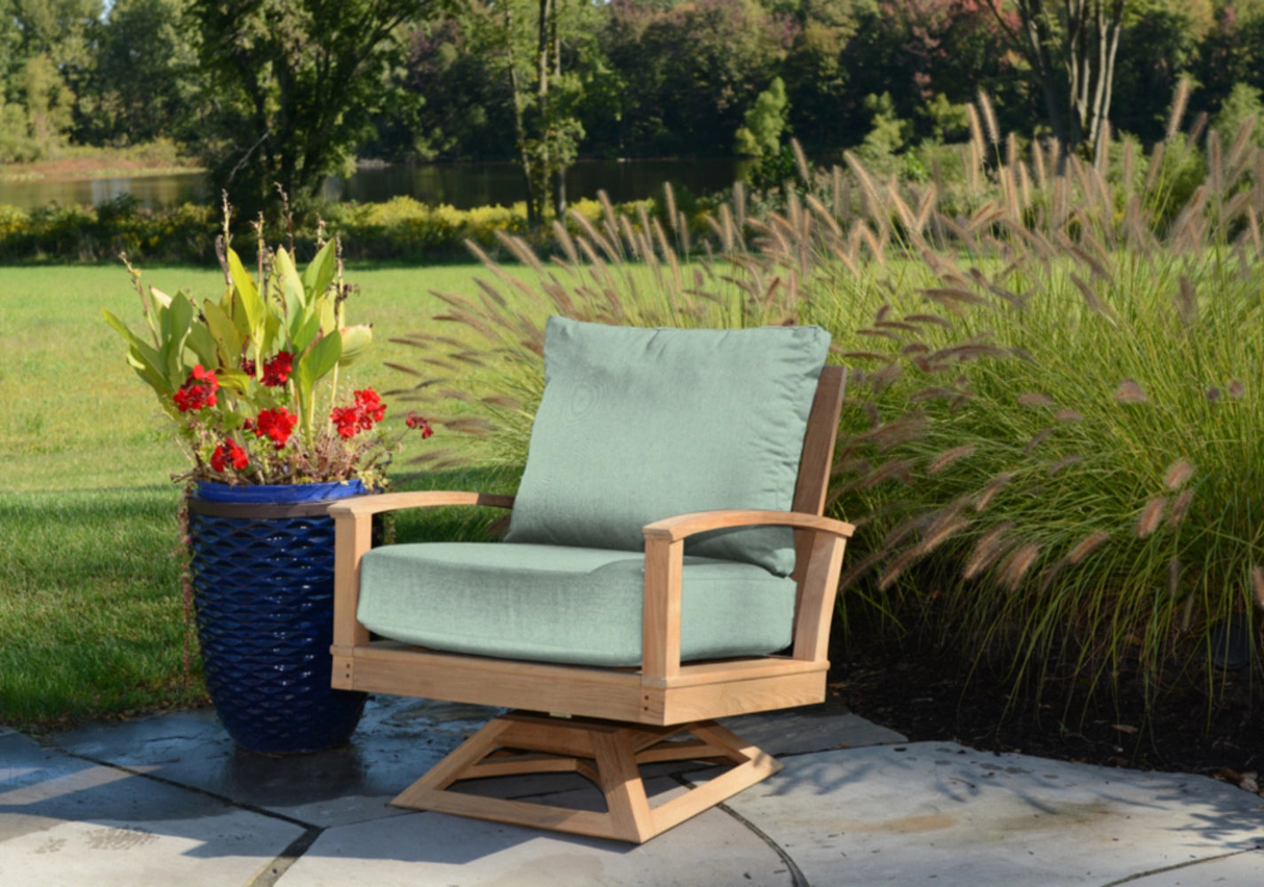 St. Lucia Swivel Rocker view 17