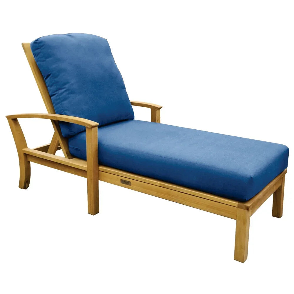 St. Lucia Chaise Lounge view 8