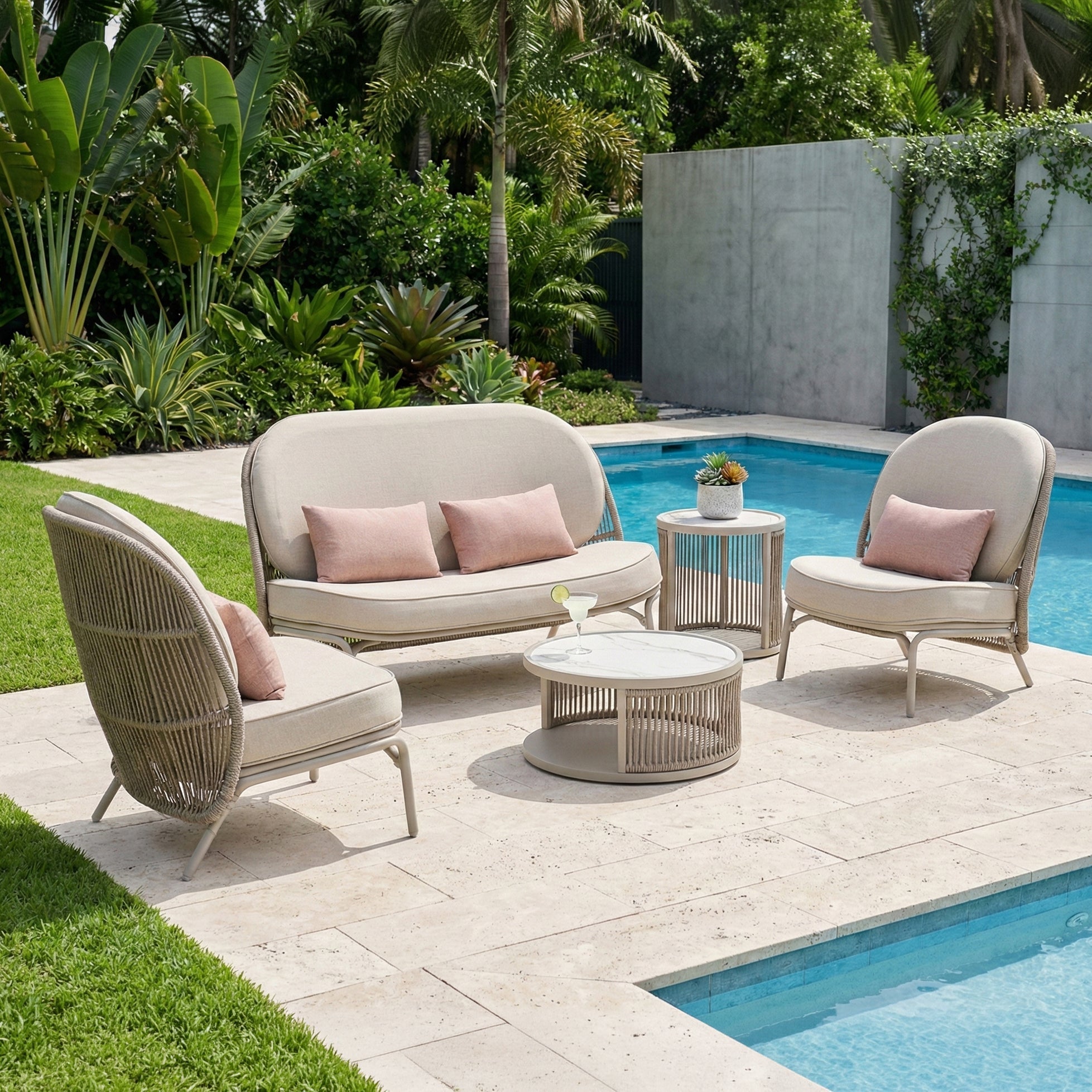 Shell 5-Piece Lounge Set with Pillows