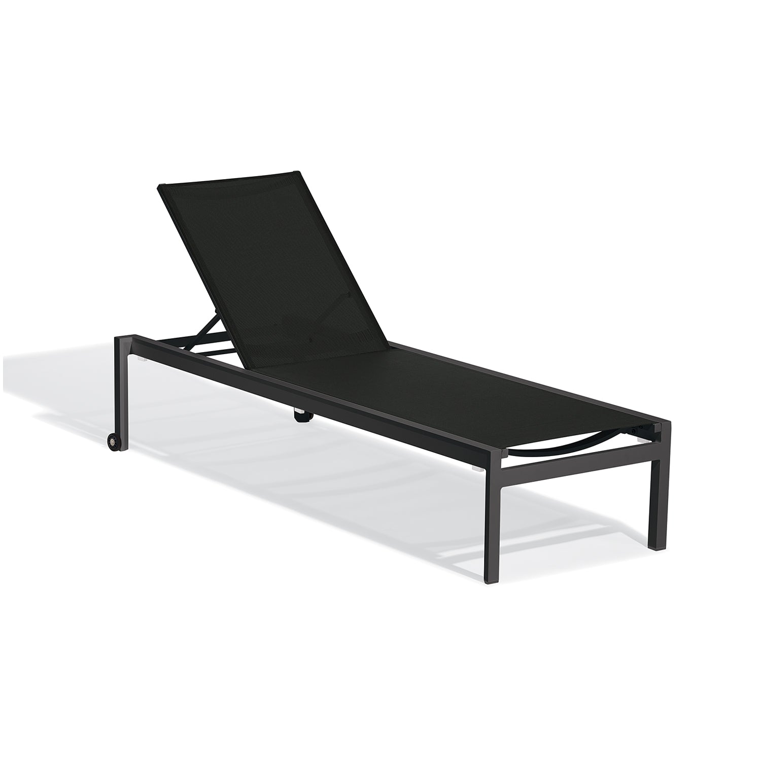 Ven Chaise Lounge by Oxford Garden