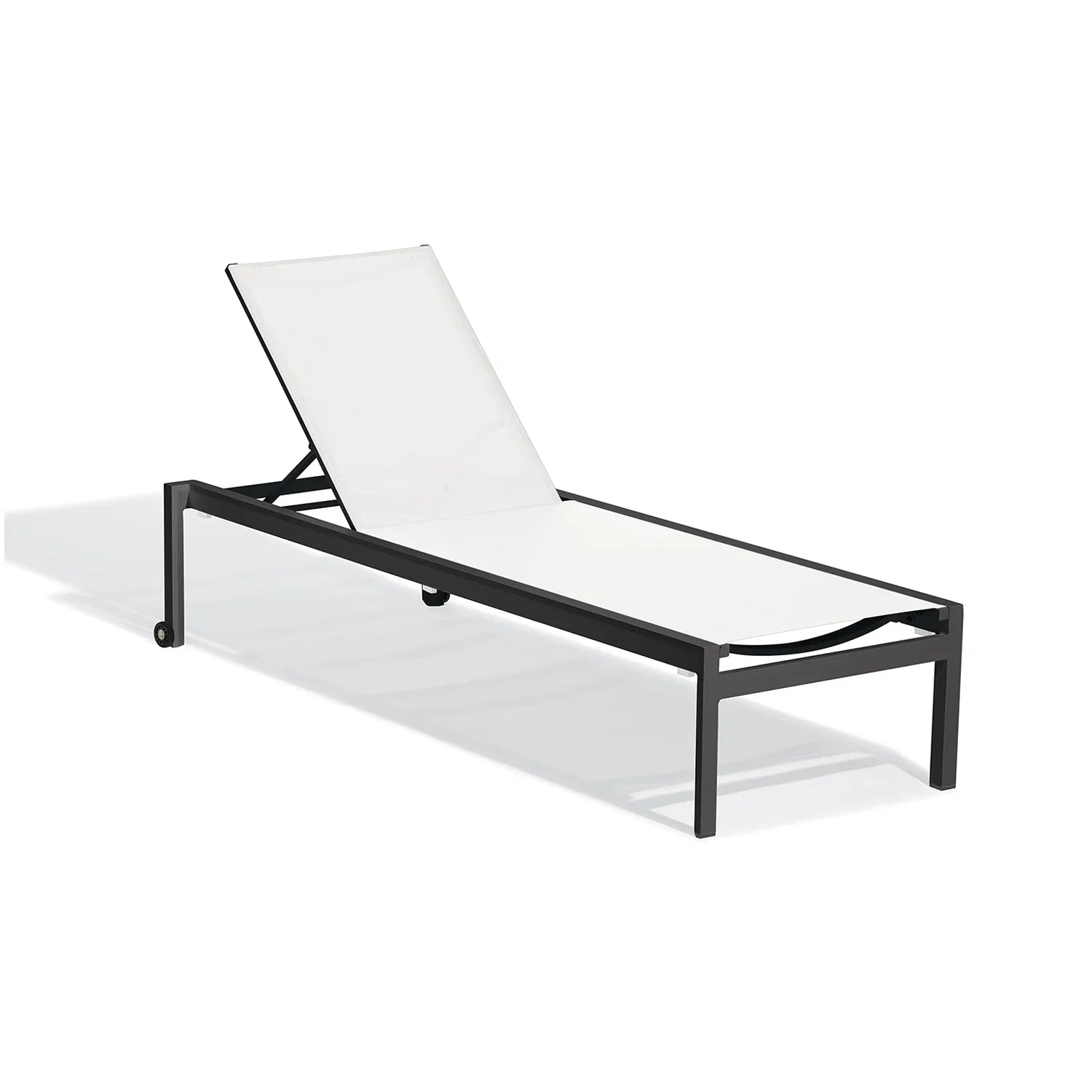 Ven Chaise Lounge by Oxford Garden