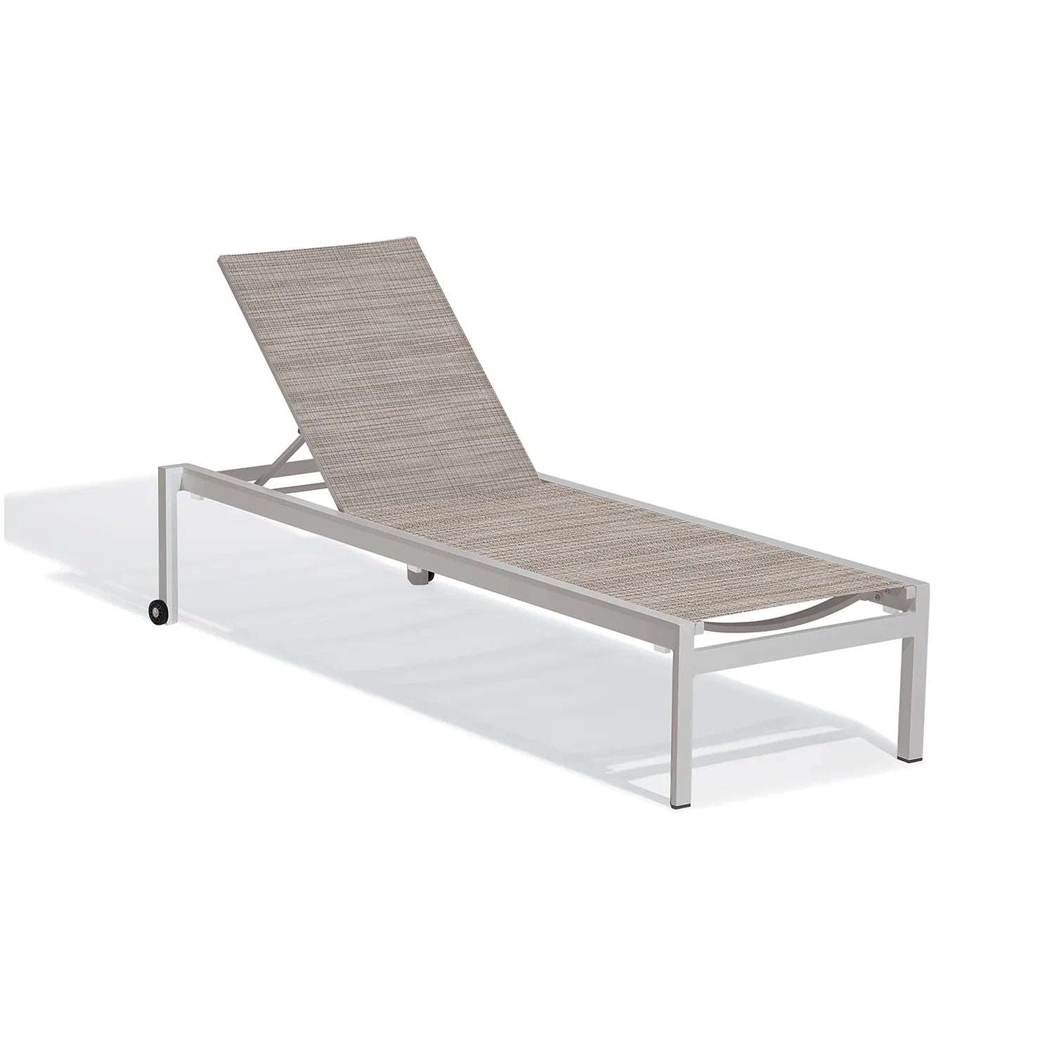Ven Chaise Lounge by Oxford Garden