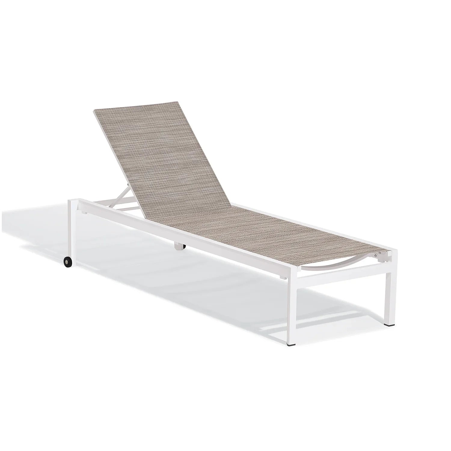 Ven Chaise Lounge by Oxford Garden