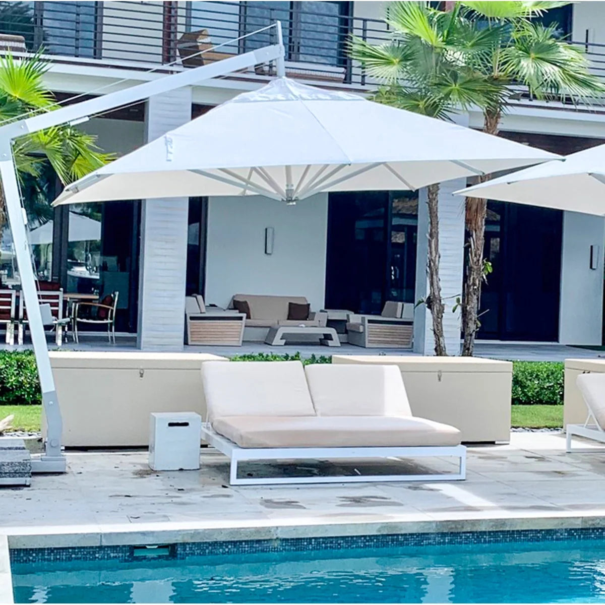 Hurricane 10' x 13' Rectangular Aluminum Cantilever Umbrella 7