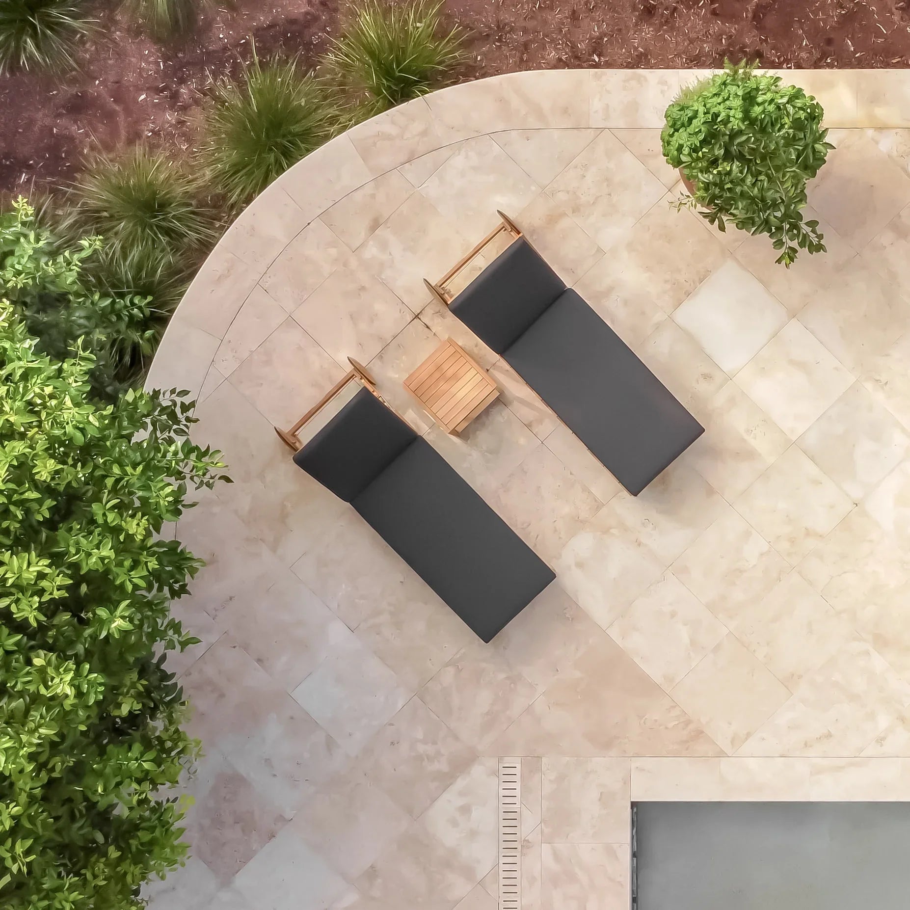 Caldas Side Table - Square