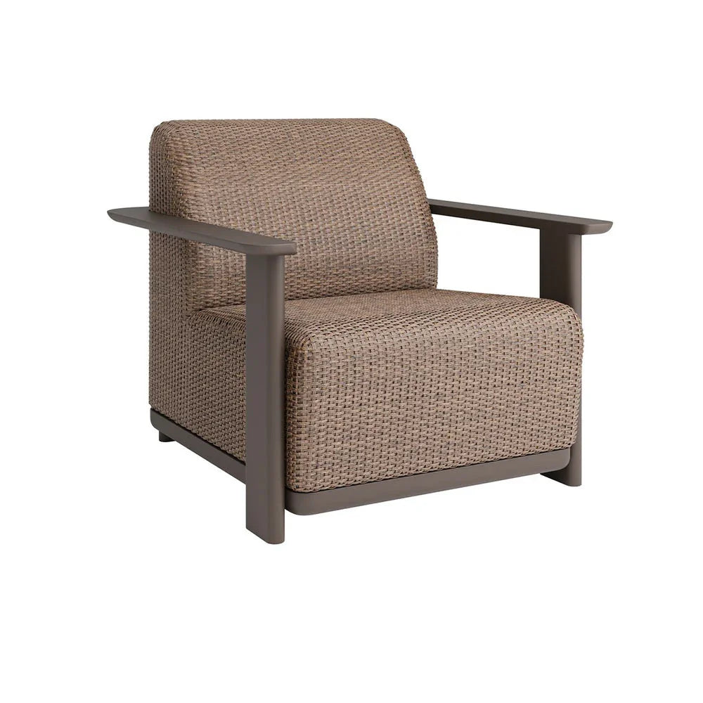 Corte Club Chair
