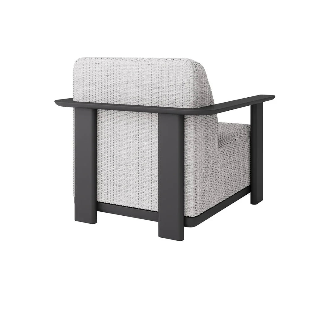 Corte Club Chair 2