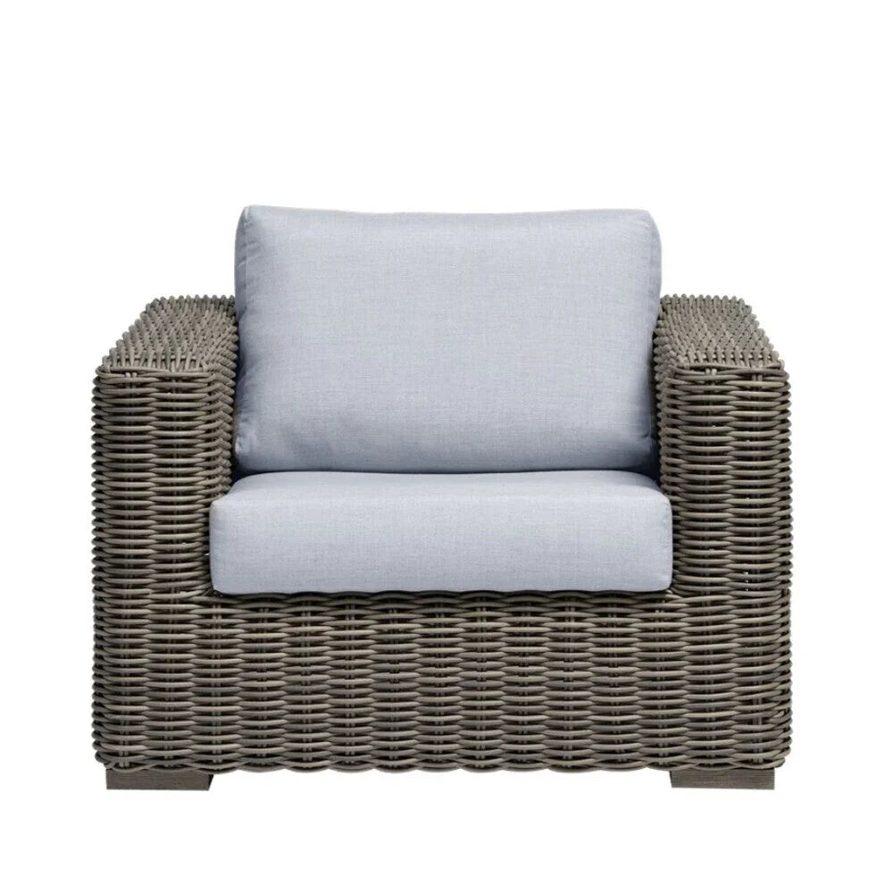 Cubo Club Chair