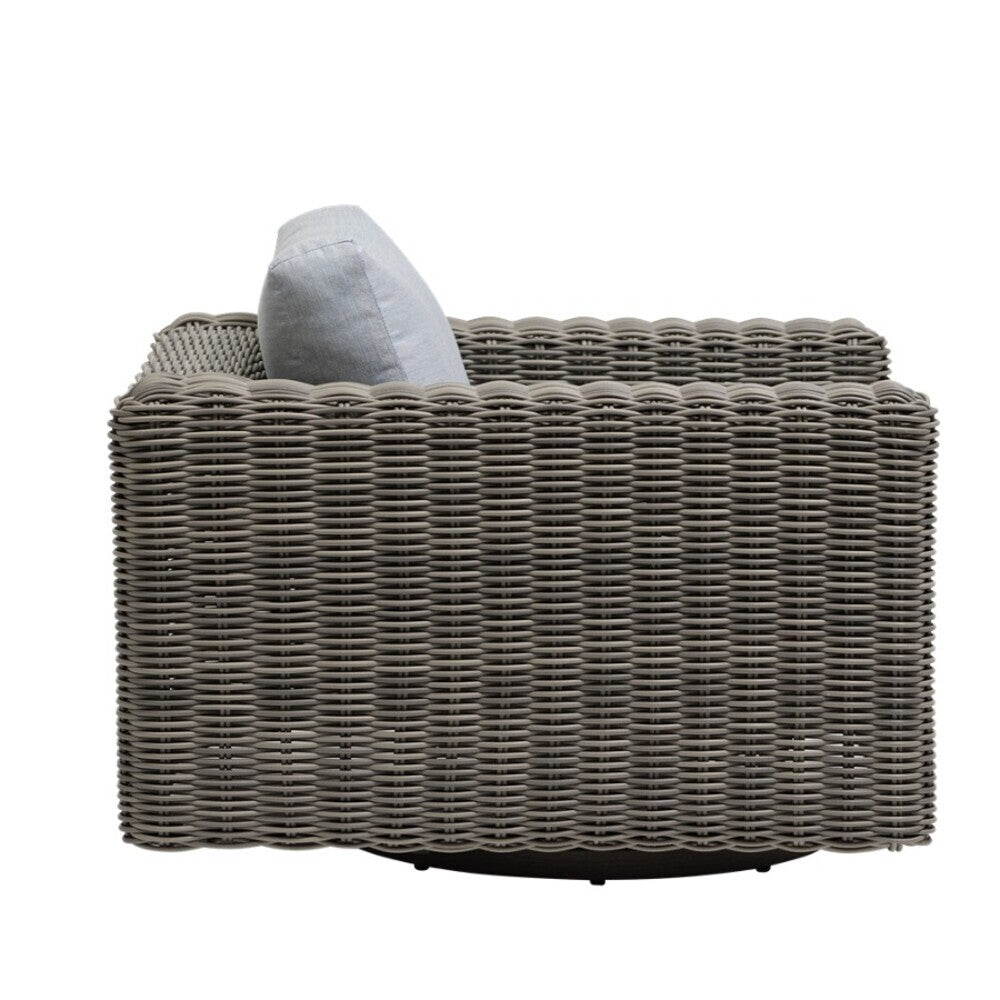 Cubo Swivel Gliding Club Chair 2