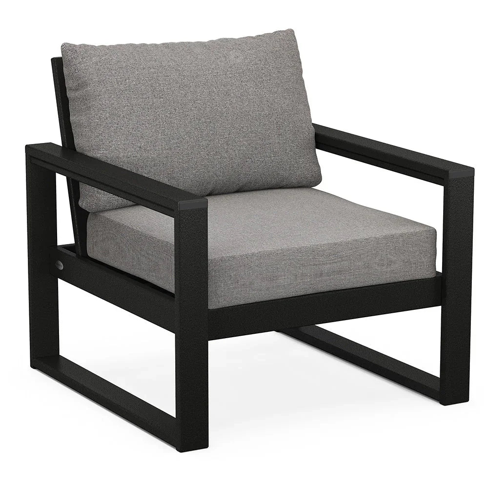 EDGE Club Chair
