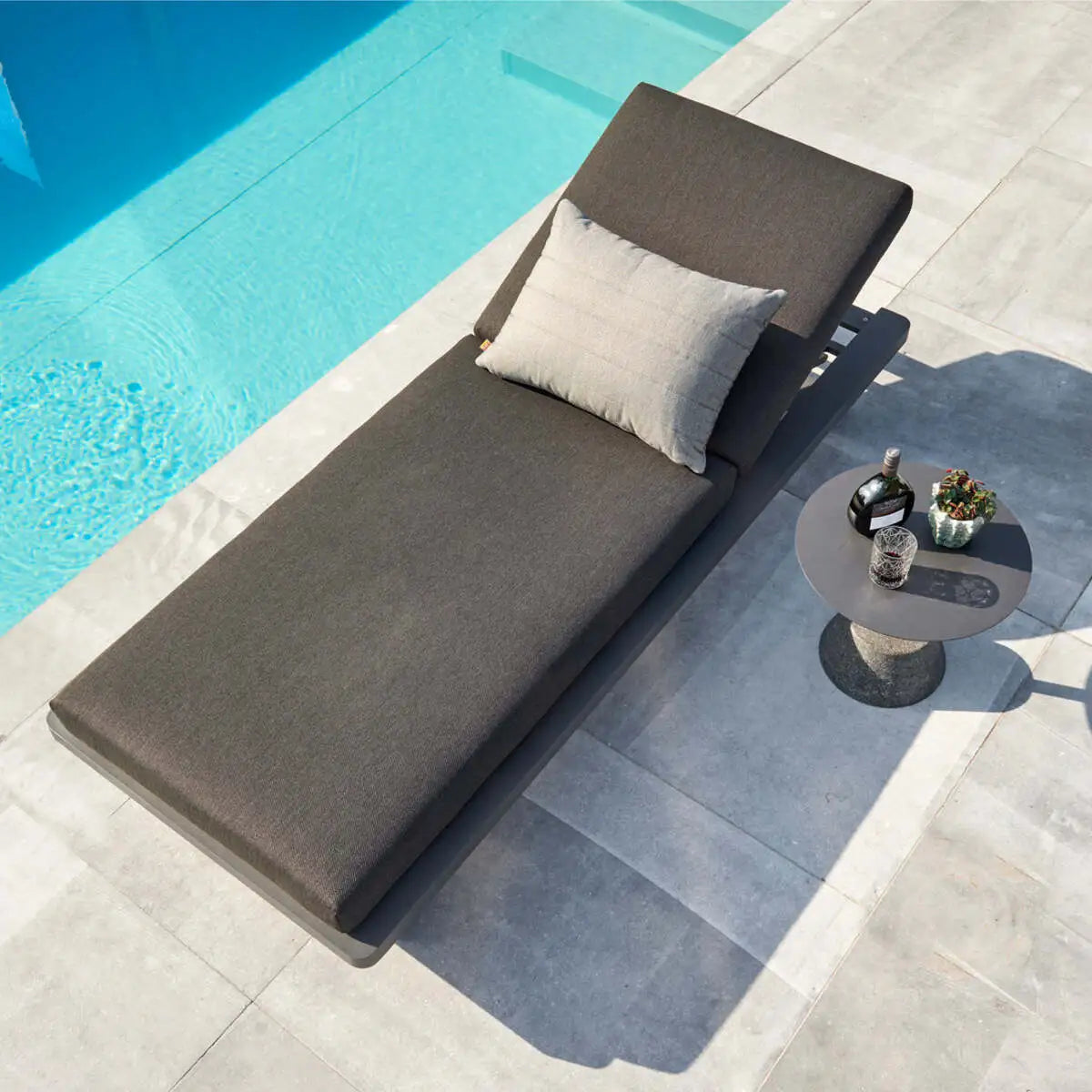 Fitz Roy Armless Chaise Lounge 0102-205NC by Kettler