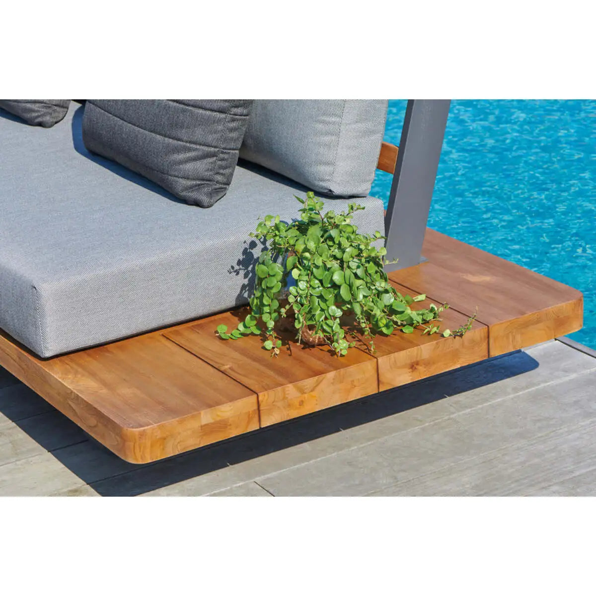 Fitz Roy Teak Sofa