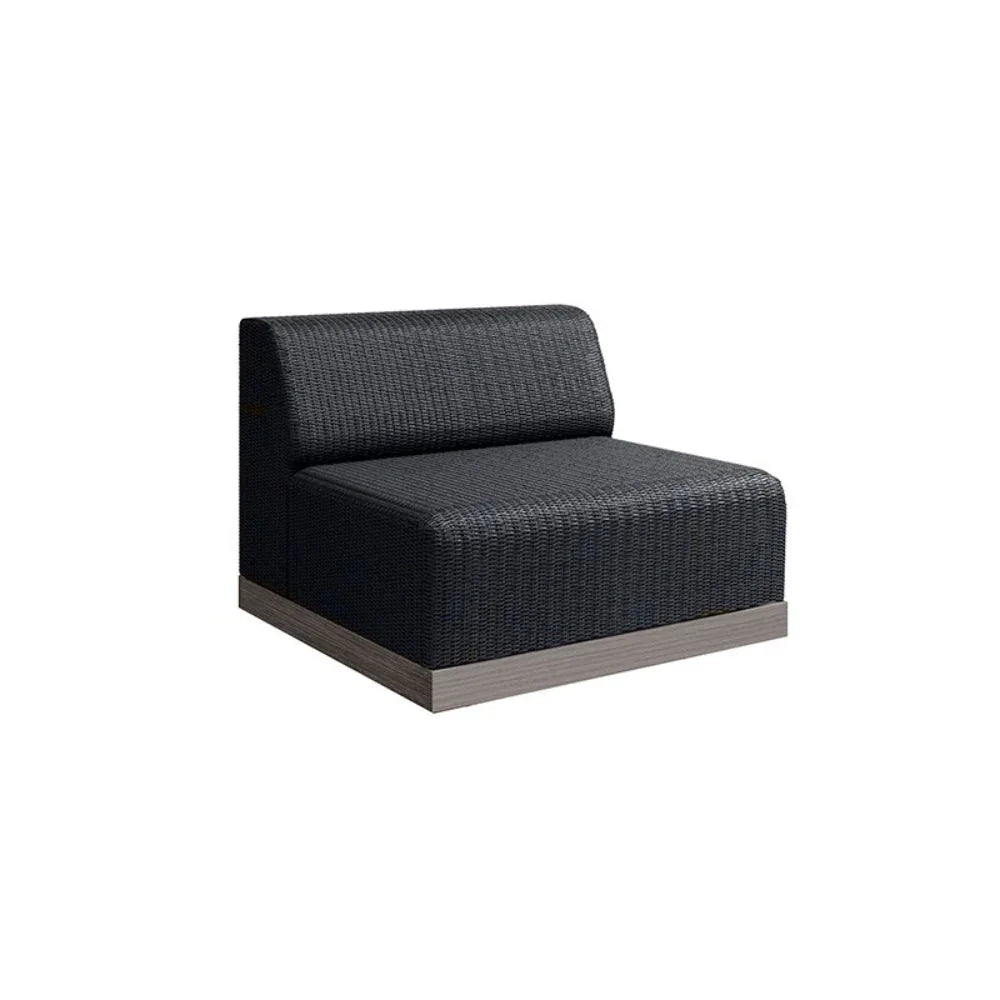 Grande Club Chair 2