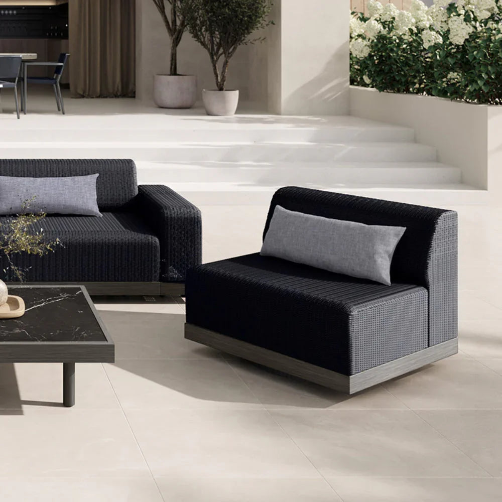 Grande Club Chair 4